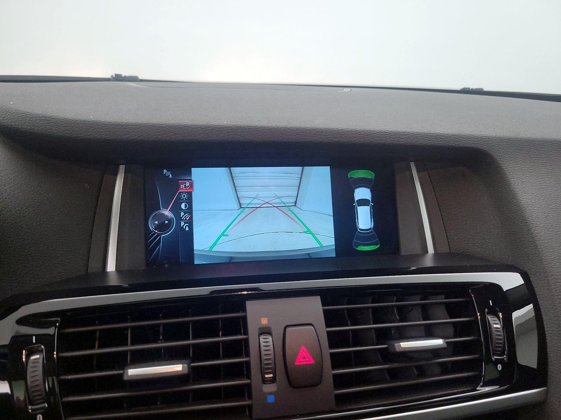 Thumbnail: 2016 BMW X3 - 14