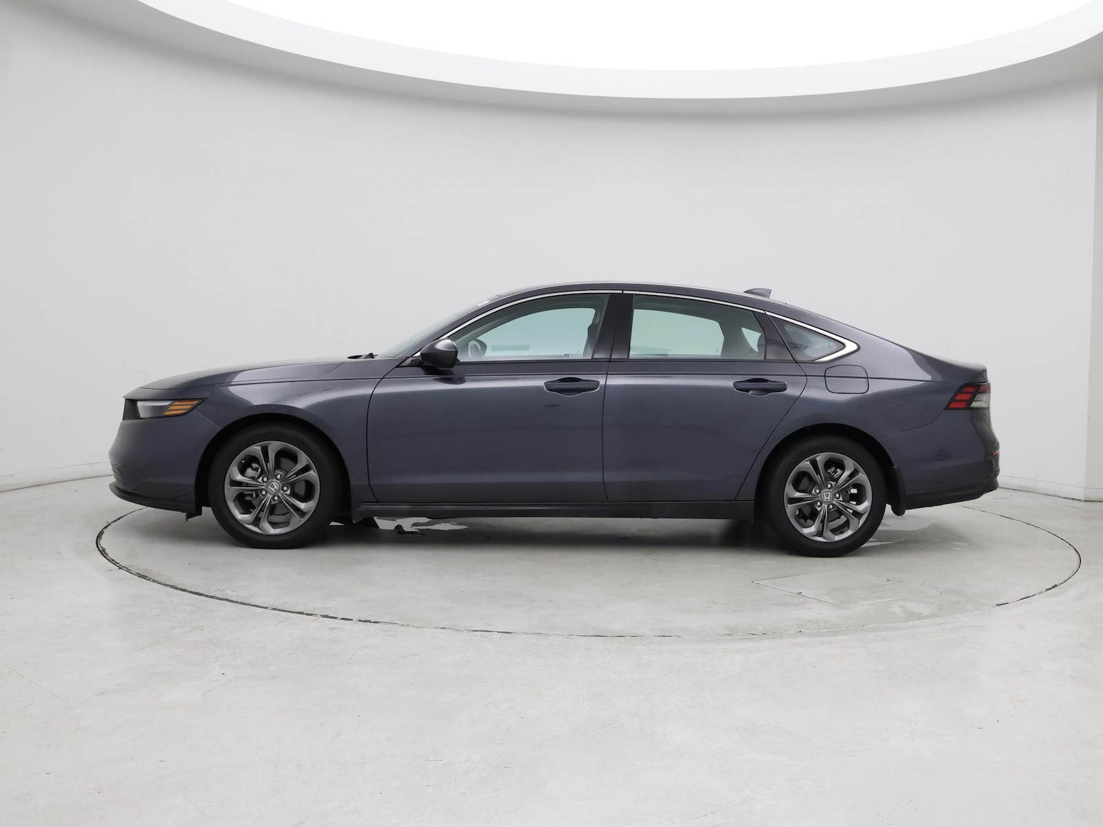 2024 Honda Accord EX - Photo 4