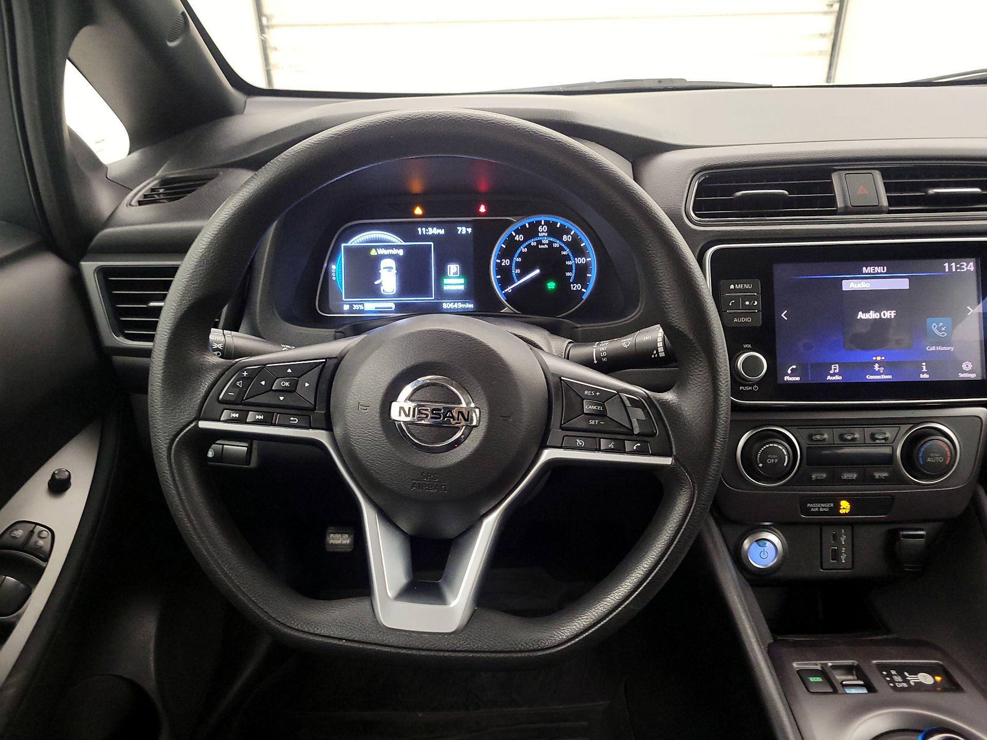 Thumbnail: 2020 Nissan Leaf - 10