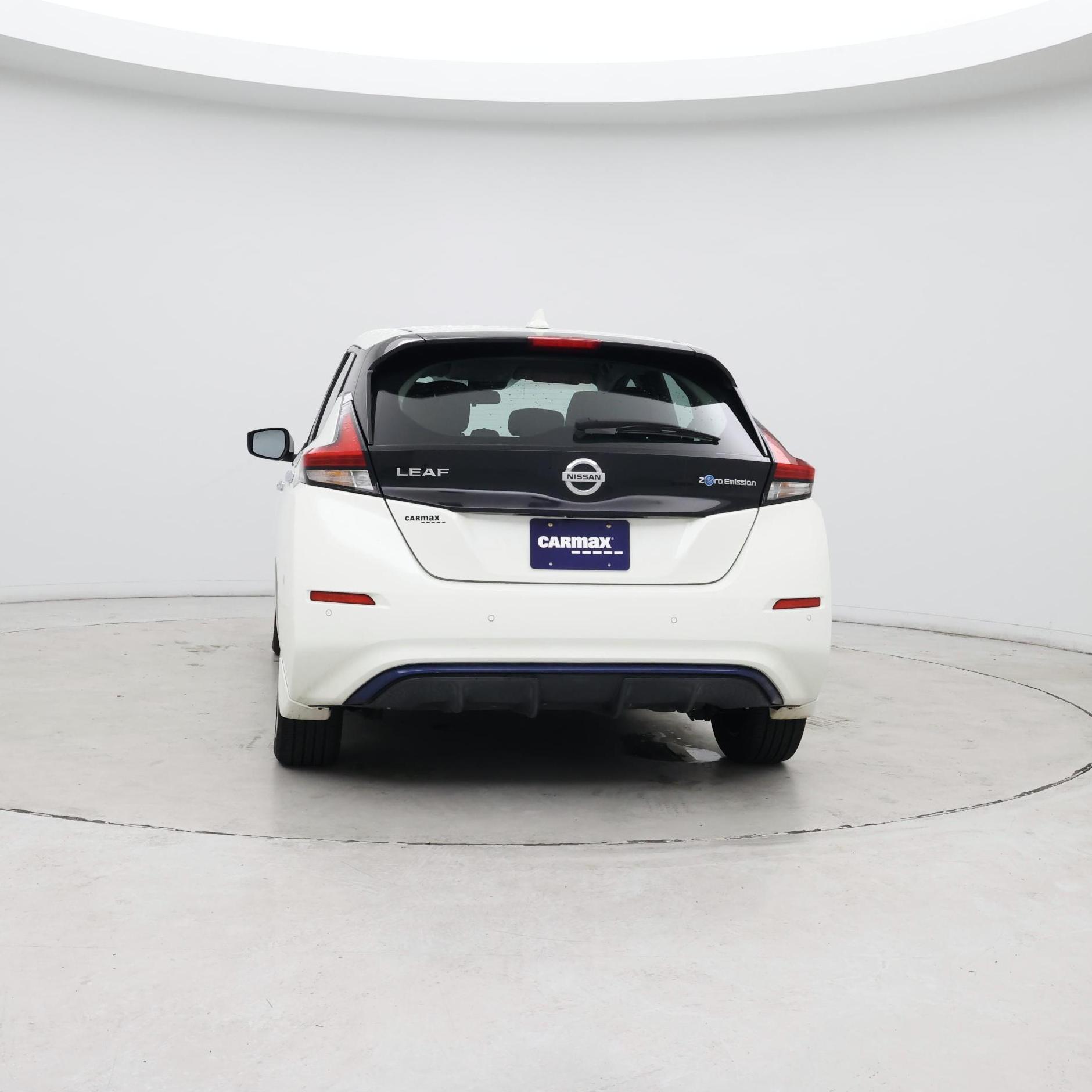 Thumbnail: 2020 Nissan Leaf - 6