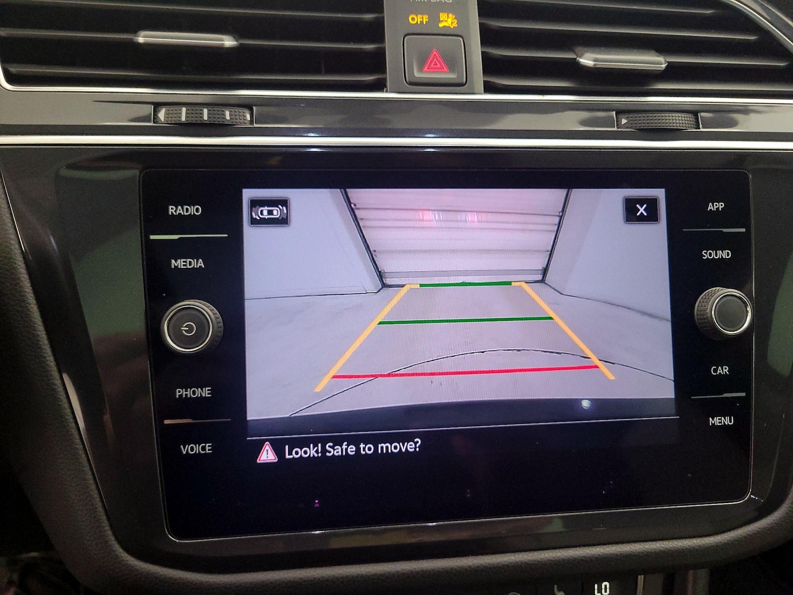 2021 Volkswagen Tiguan SE R-LINE BLACK - Photo 15