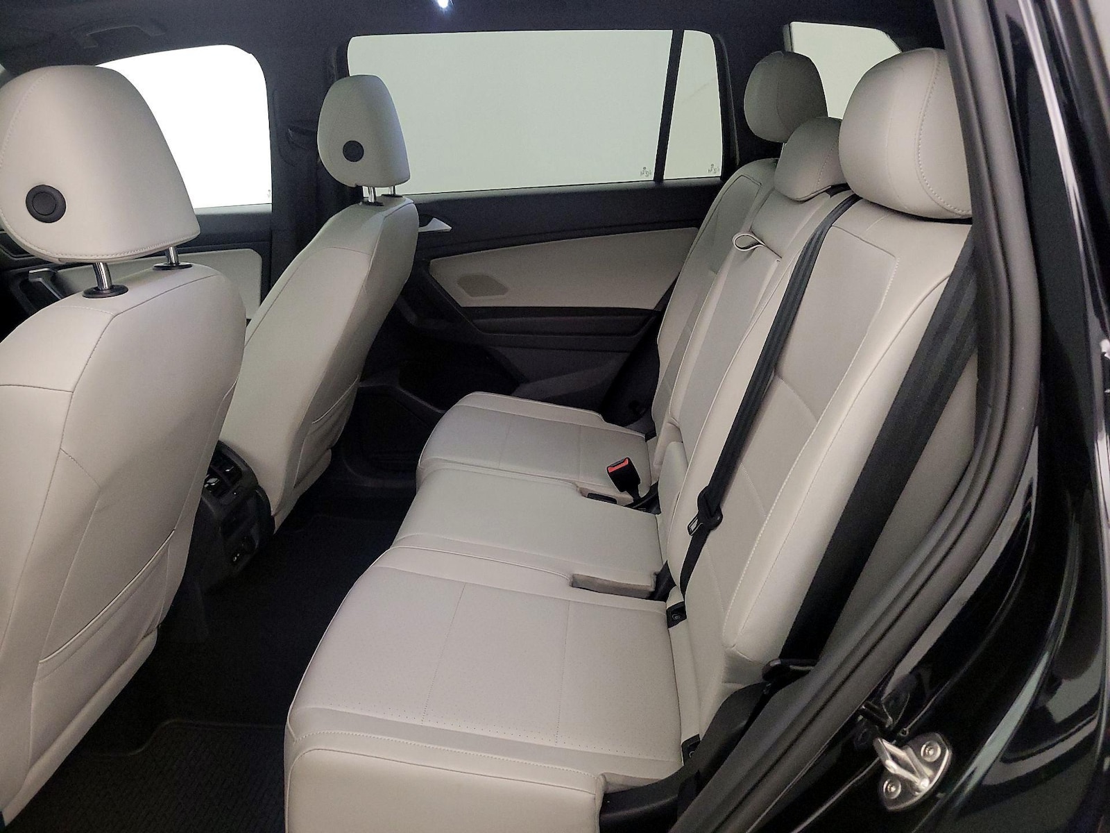2021 Volkswagen Tiguan SE R-LINE BLACK - Photo 20