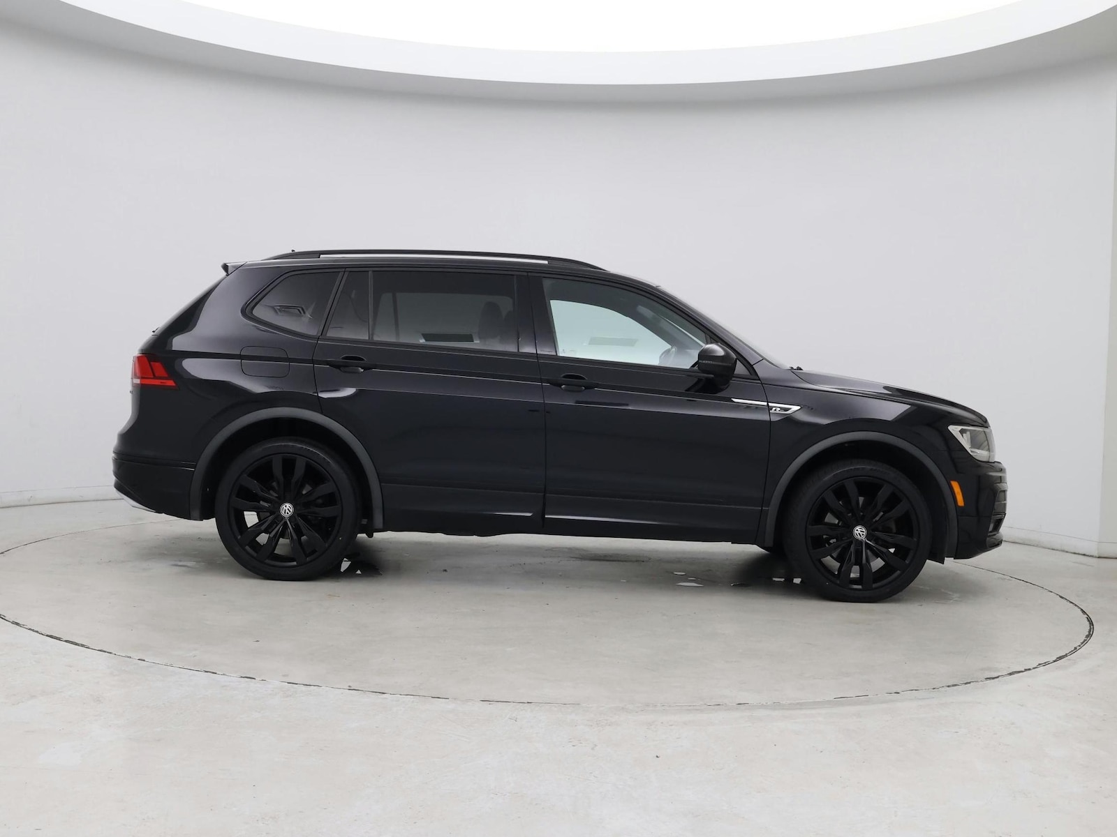 2021 Volkswagen Tiguan SE R-LINE BLACK - Photo 8