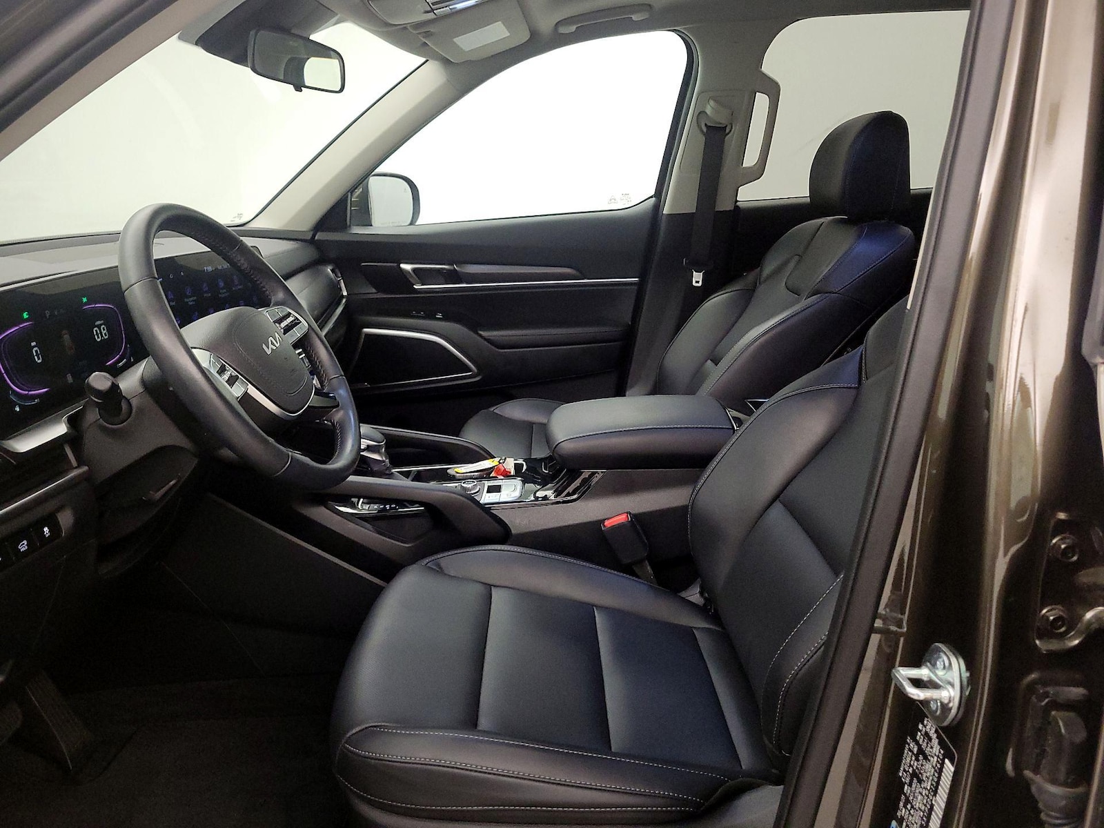 2025 Kia Telluride S - Photo 12