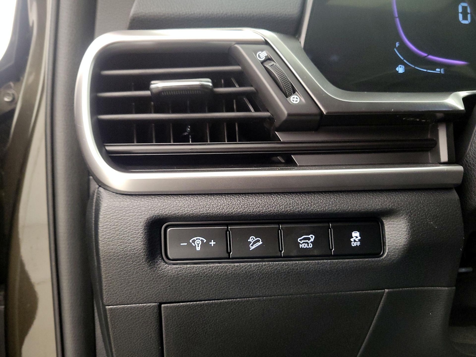 2025 Kia Telluride S - Photo 14