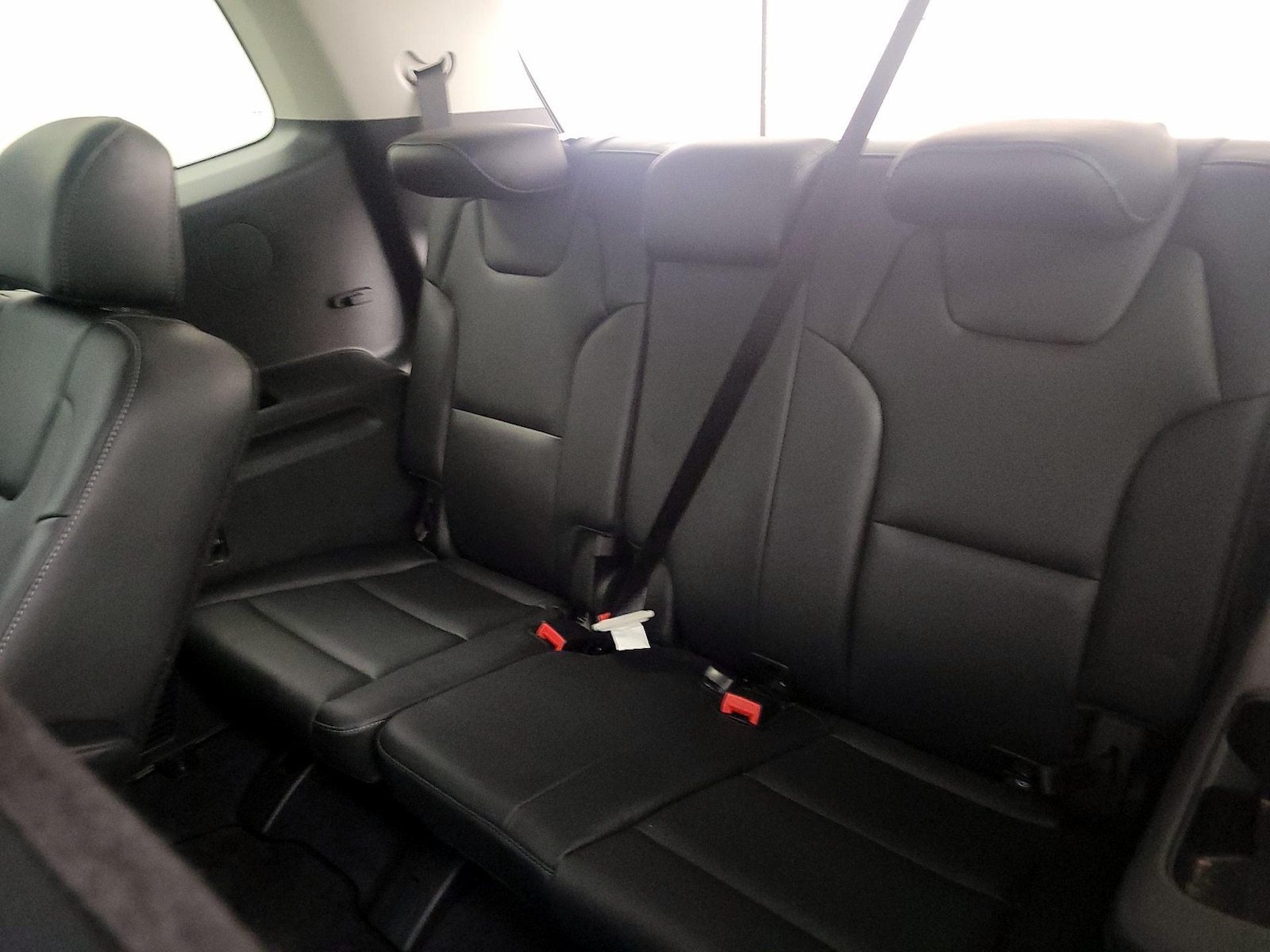 2025 Kia Telluride S - Photo 22