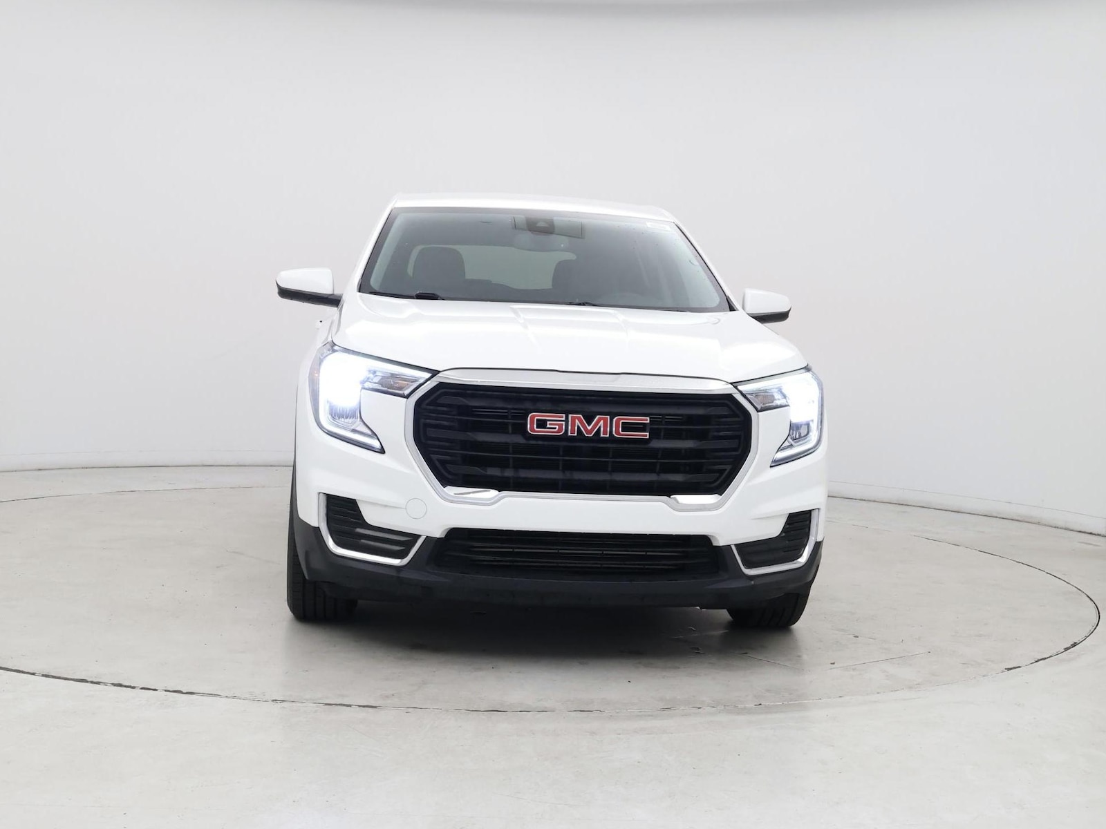 2023 GMC Terrain SLE - Photo 6