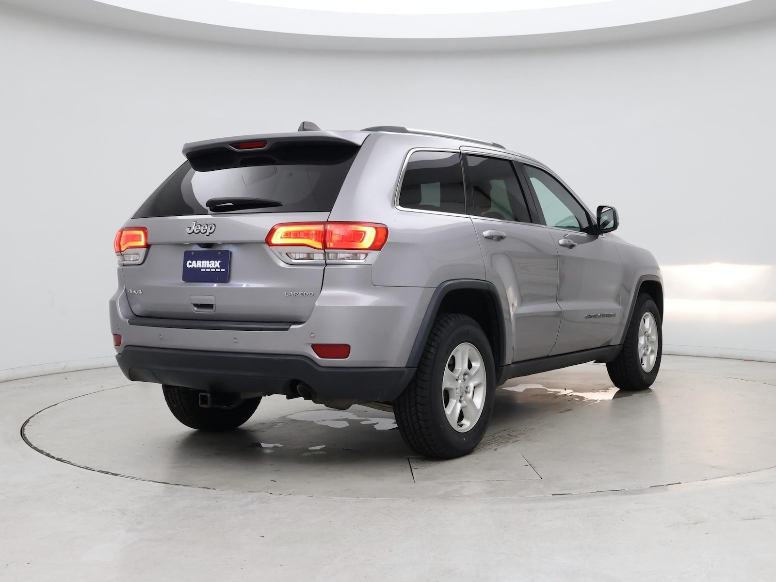 2017 Jeep Grand Cherokee Laredo E - Photo 9