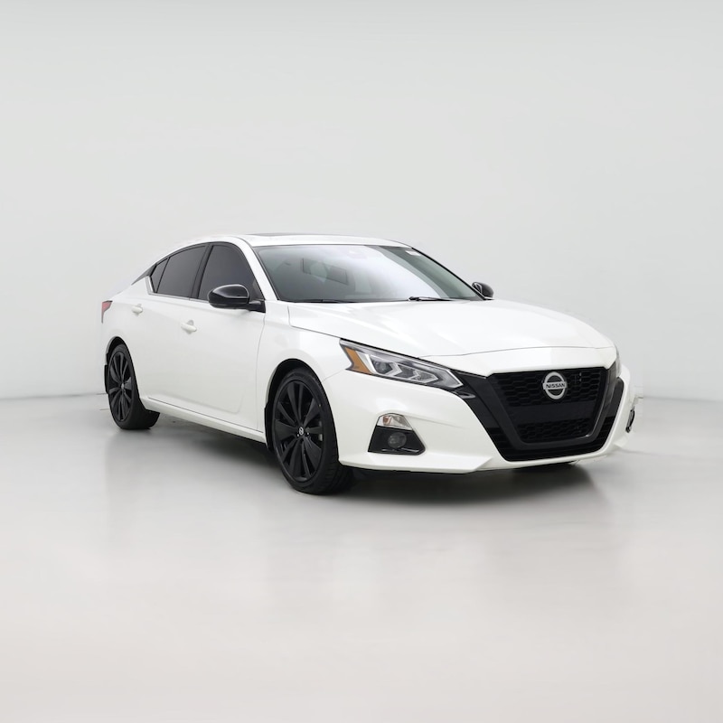 2022 Nissan Altima SR
