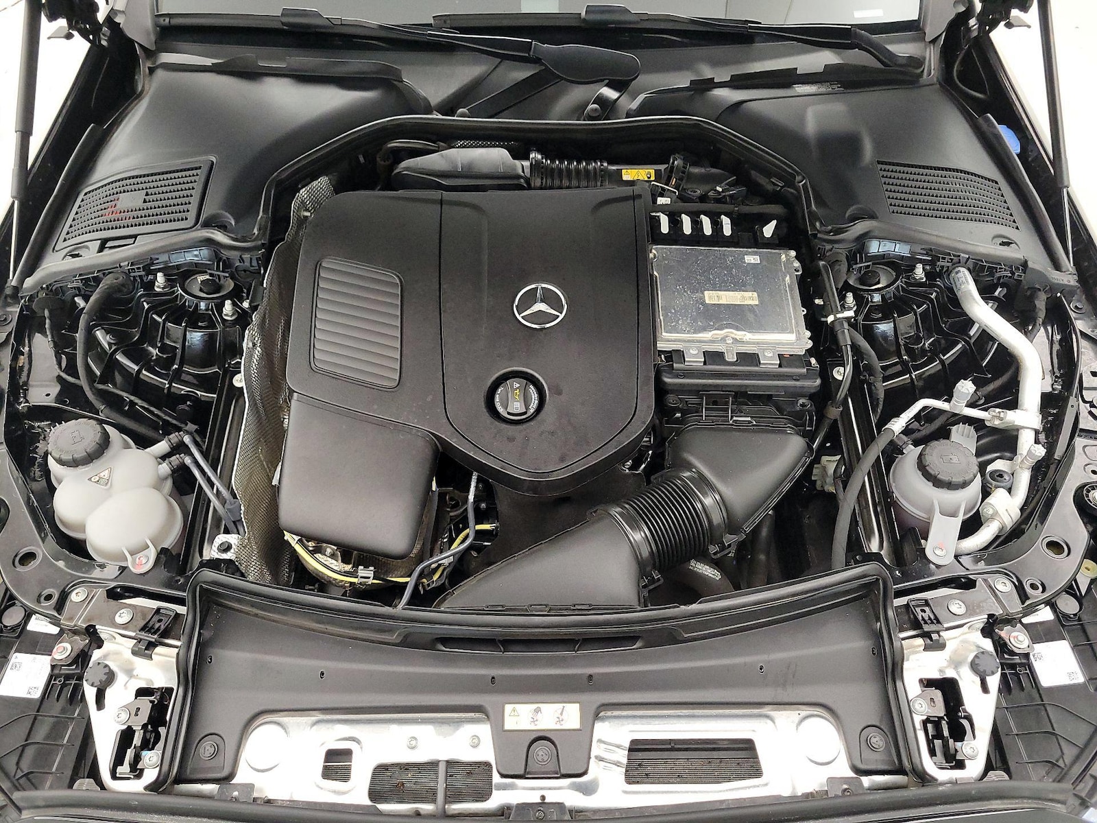 2024 Mercedes-Benz C-Class Sedan C 300 - Photo 23