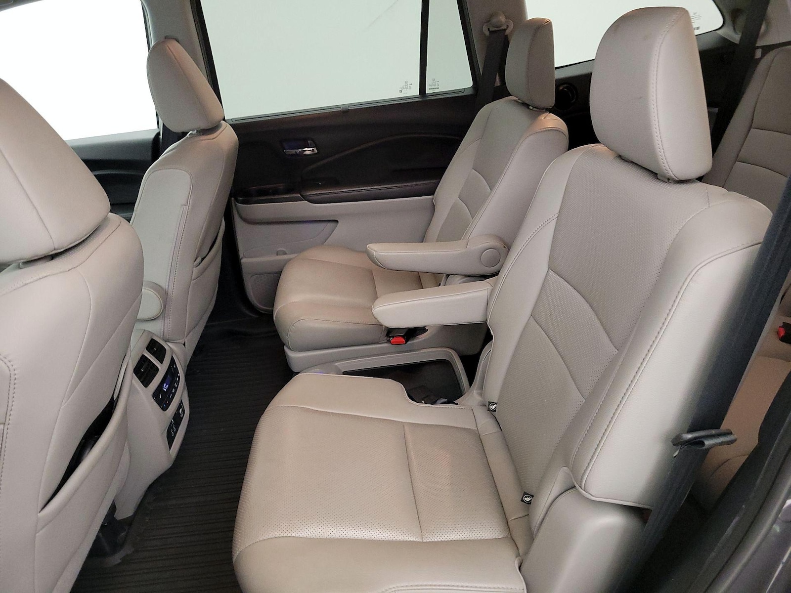Rear Air Conditioning