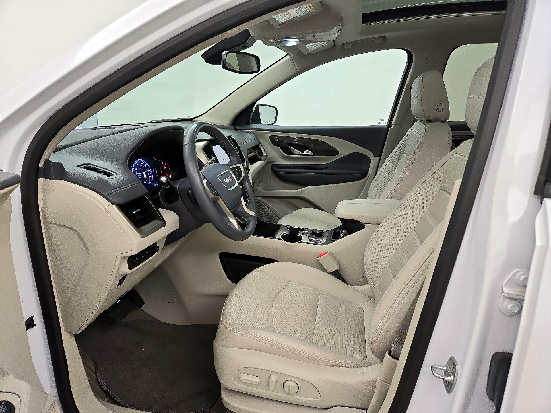 Thumbnail: 2022 GMC Terrain - 11