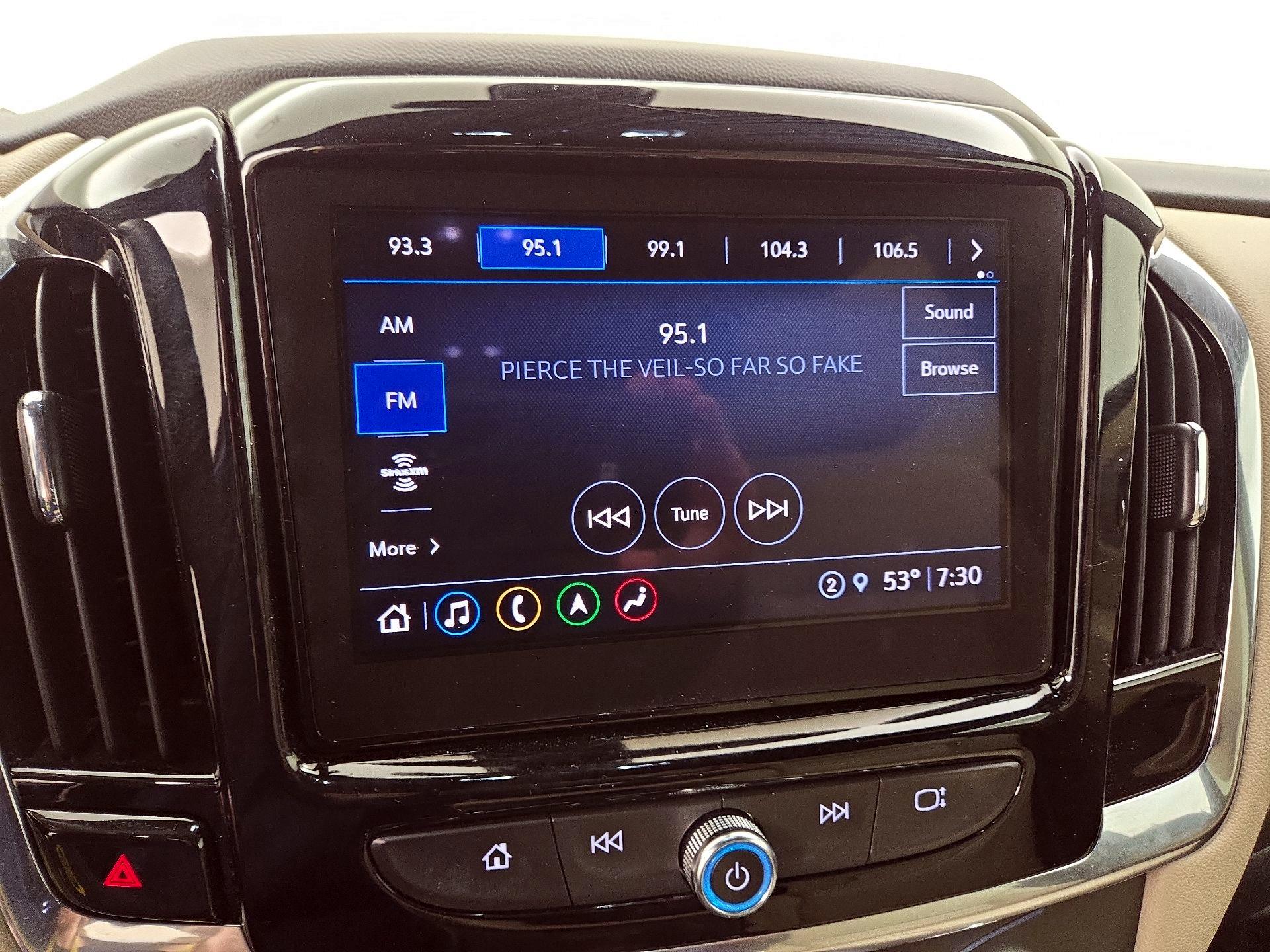 Thumbnail: 2023 Chevrolet Traverse - 16