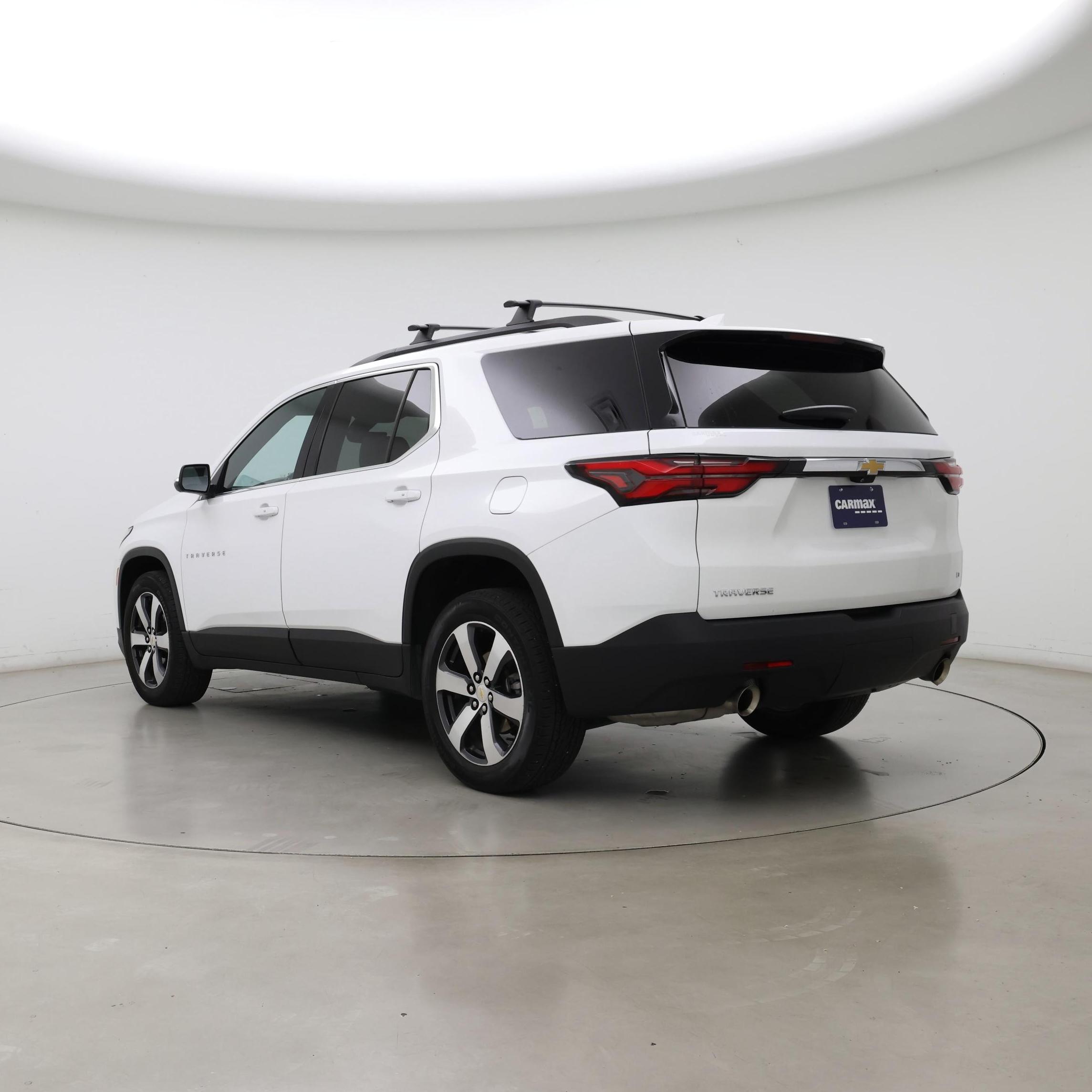 Thumbnail: 2023 Chevrolet Traverse - 2