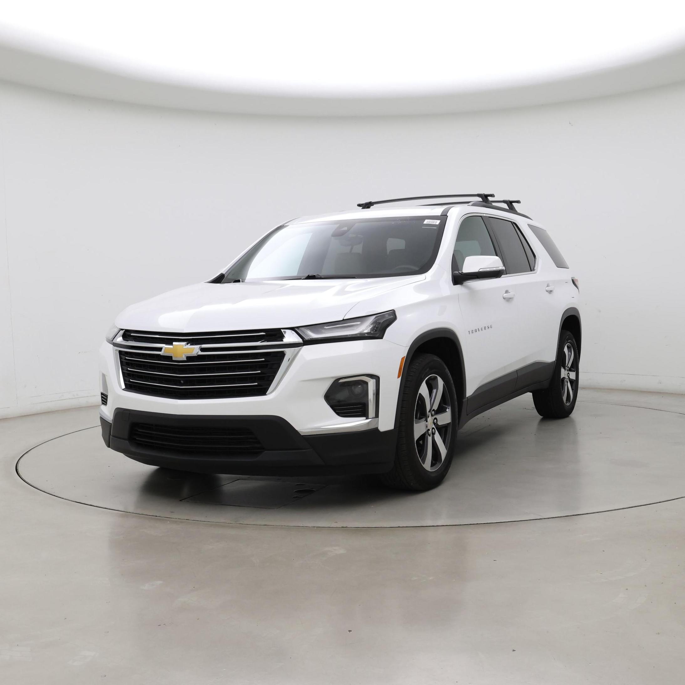 Thumbnail: 2023 Chevrolet Traverse - 4