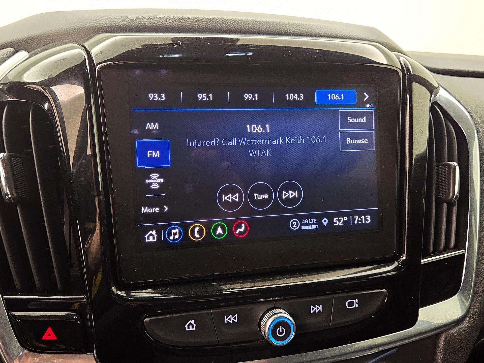 Thumbnail: 2023 Chevrolet Traverse - 16