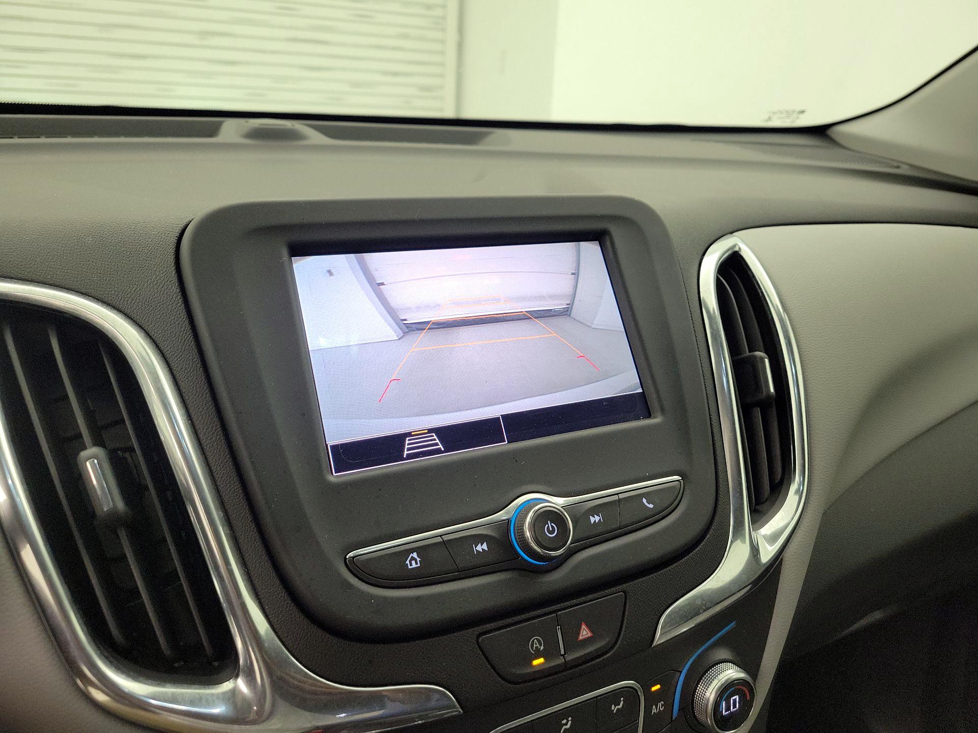 Thumbnail: 2022 Chevrolet Equinox - 14