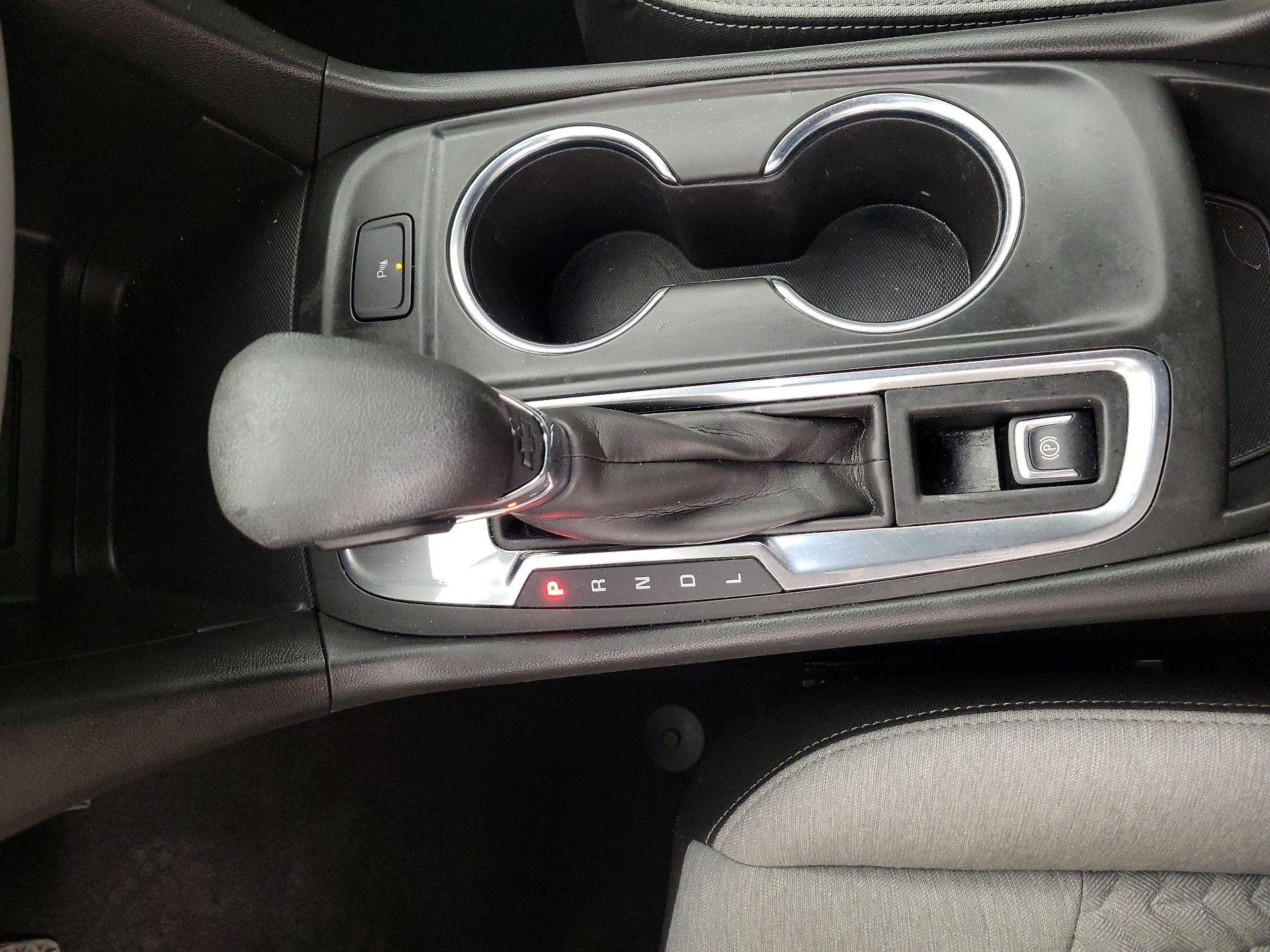 Thumbnail: 2022 Chevrolet Equinox - 17