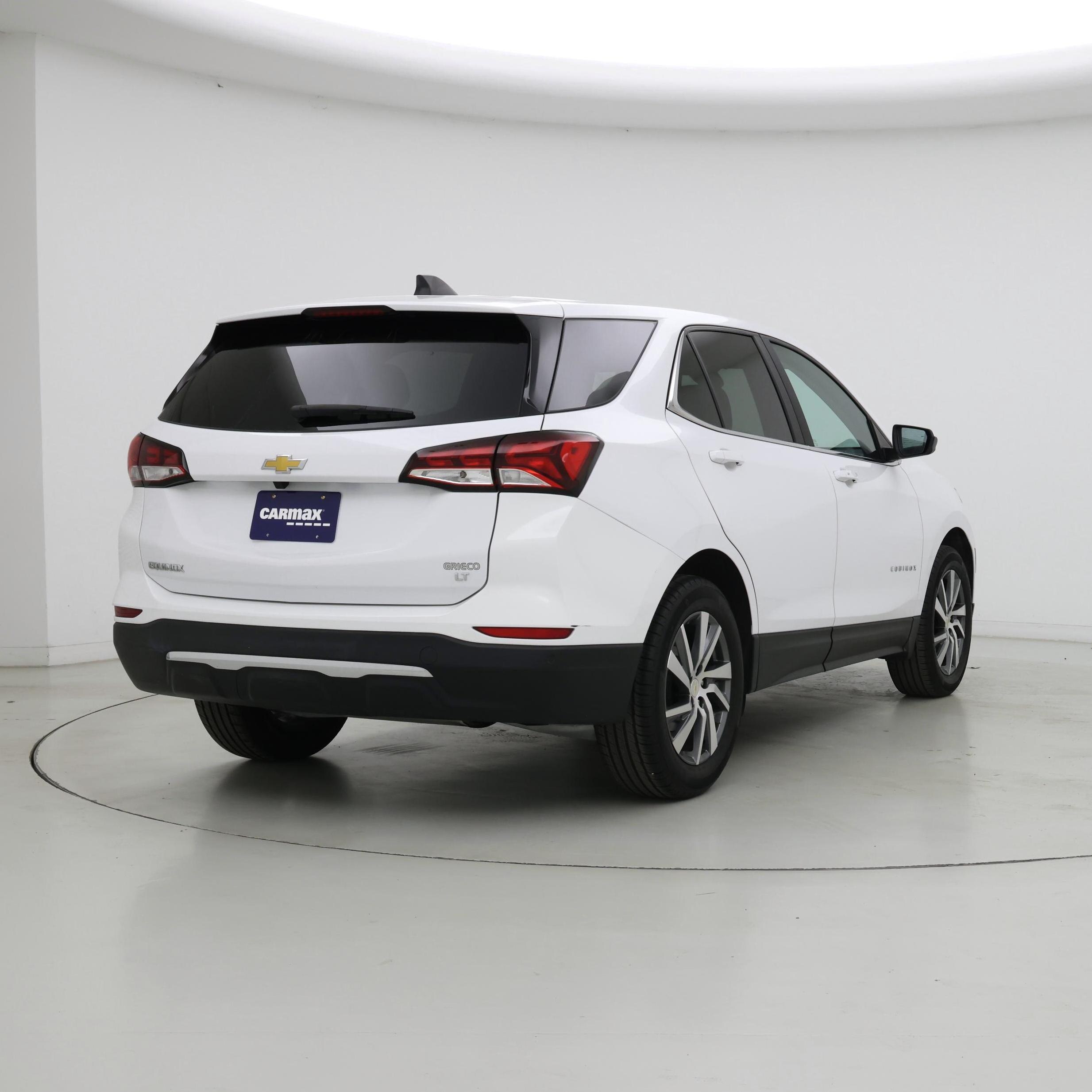 Thumbnail: 2022 Chevrolet Equinox - 8