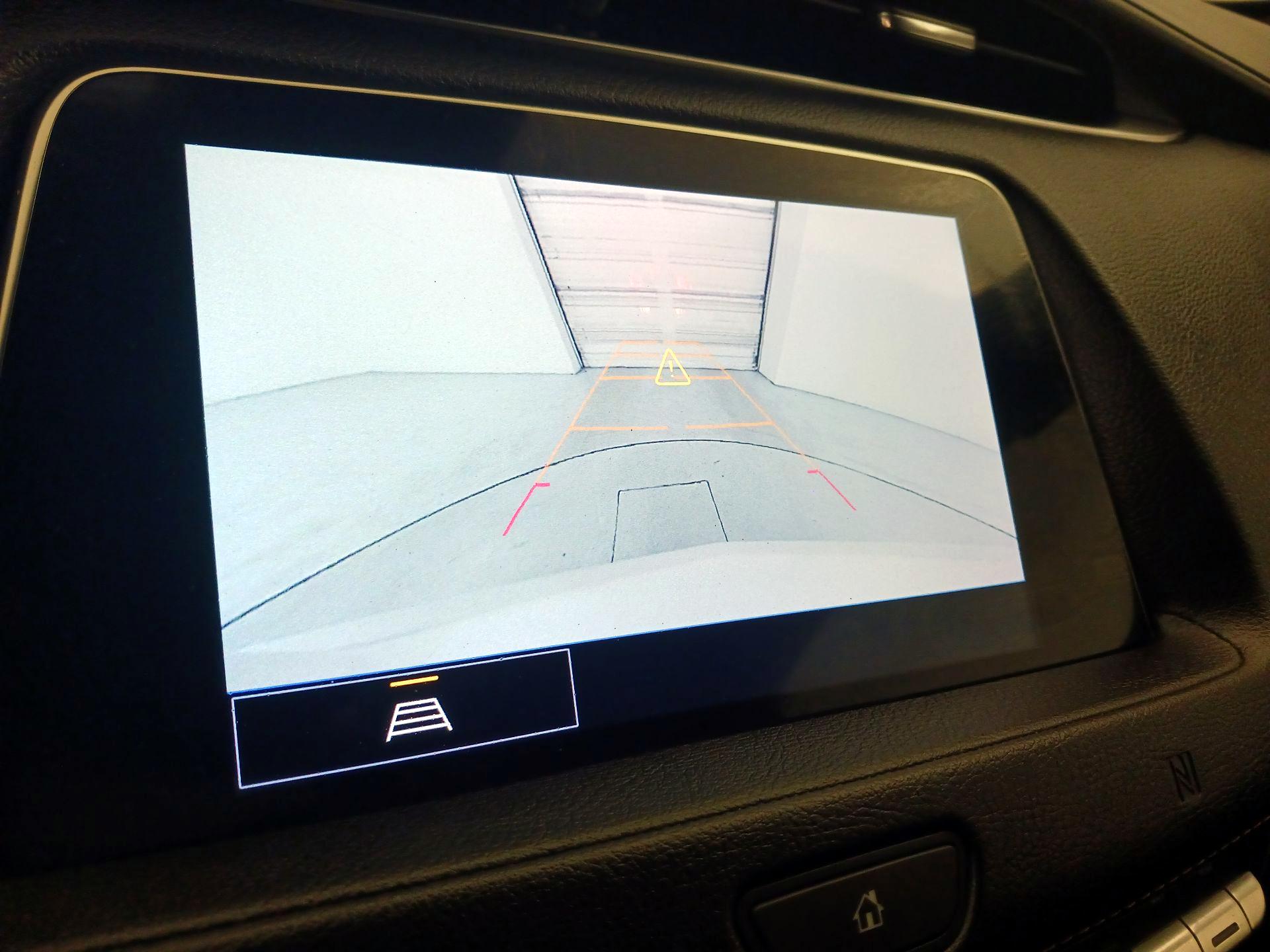 Thumbnail: 2021 Cadillac XT4 - 14