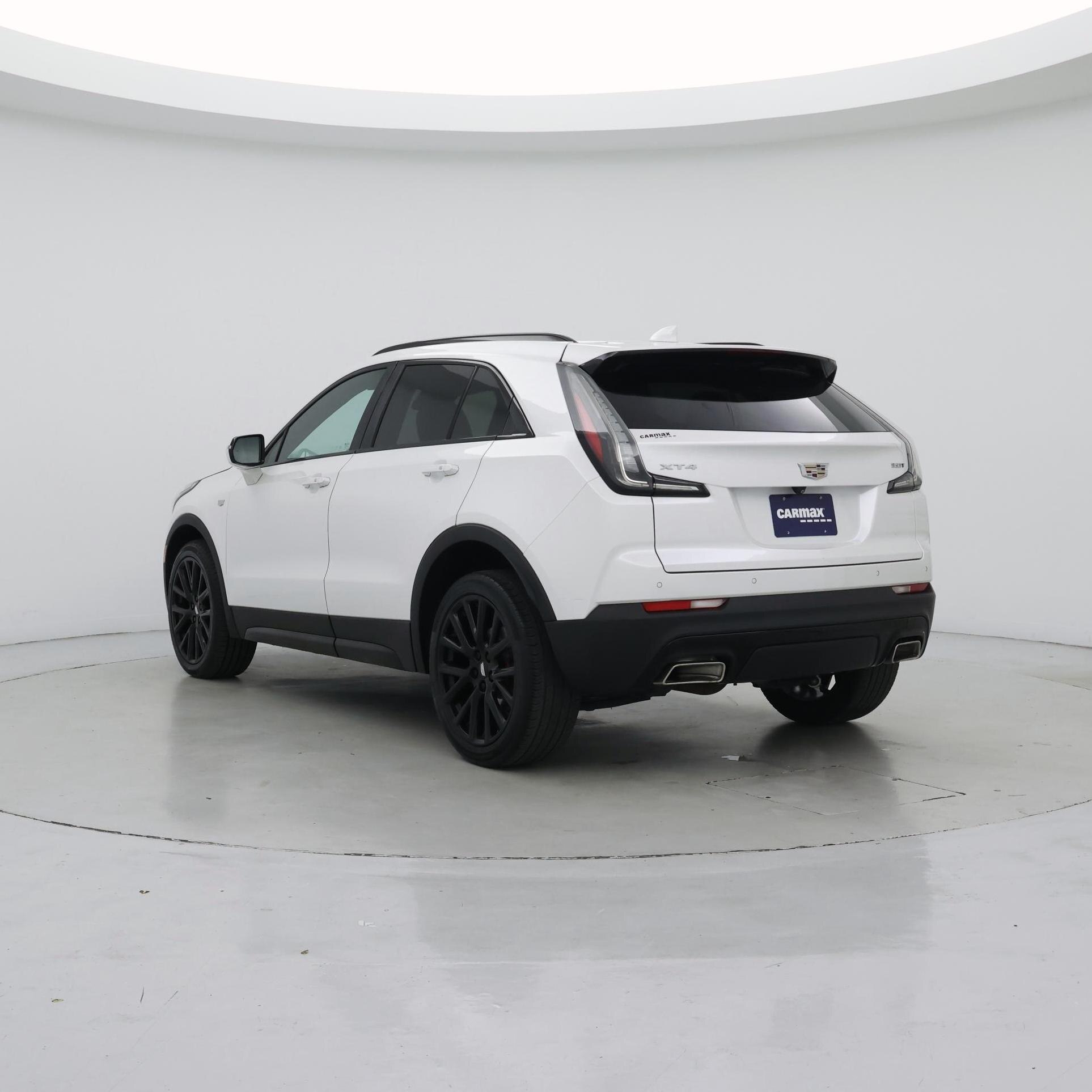 Thumbnail: 2021 Cadillac XT4 - 2