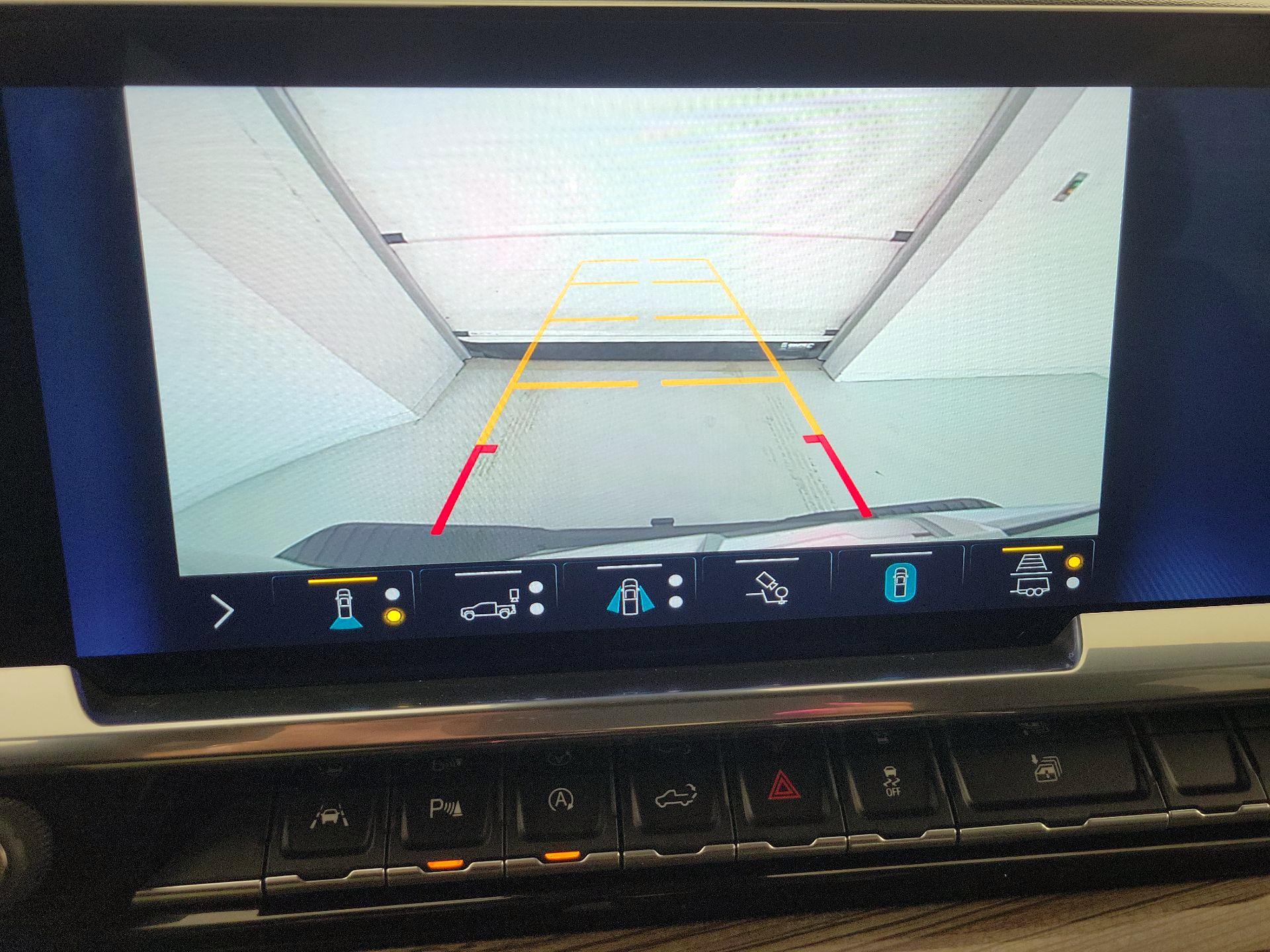 Thumbnail: 2022 Chevrolet Silverado 1500 - 14