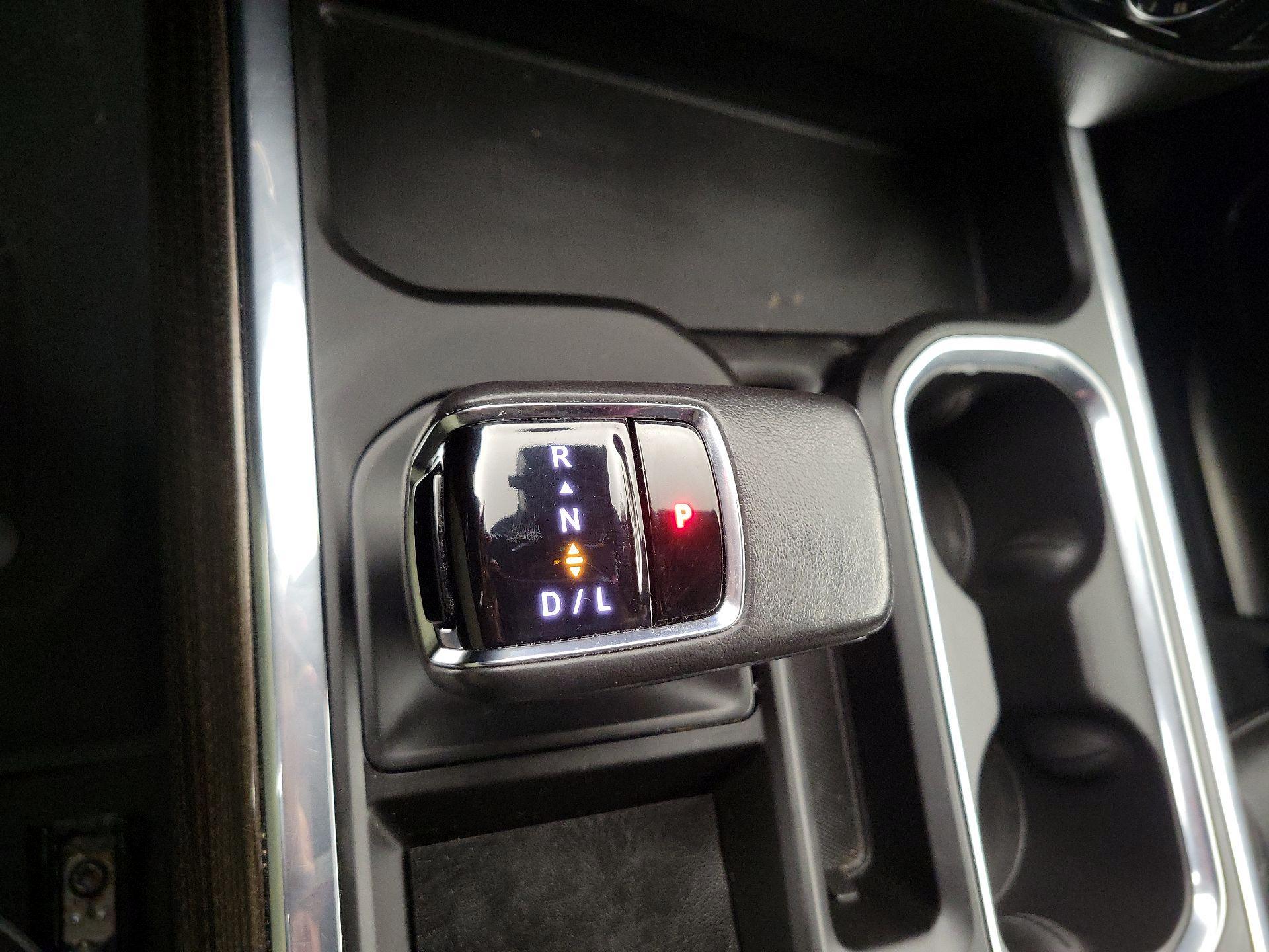 Thumbnail: 2022 Chevrolet Silverado 1500 - 17