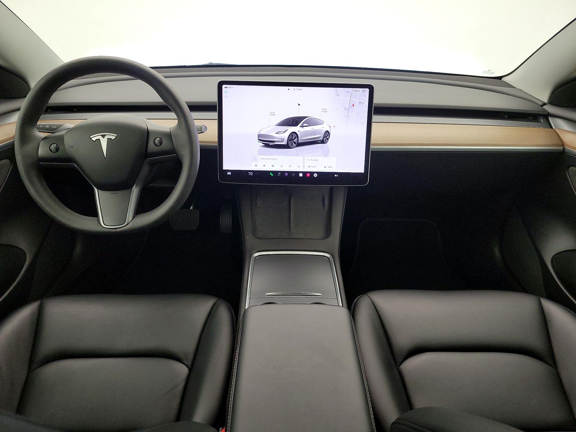 Thumbnail: 2023 Tesla Model 3 - 9