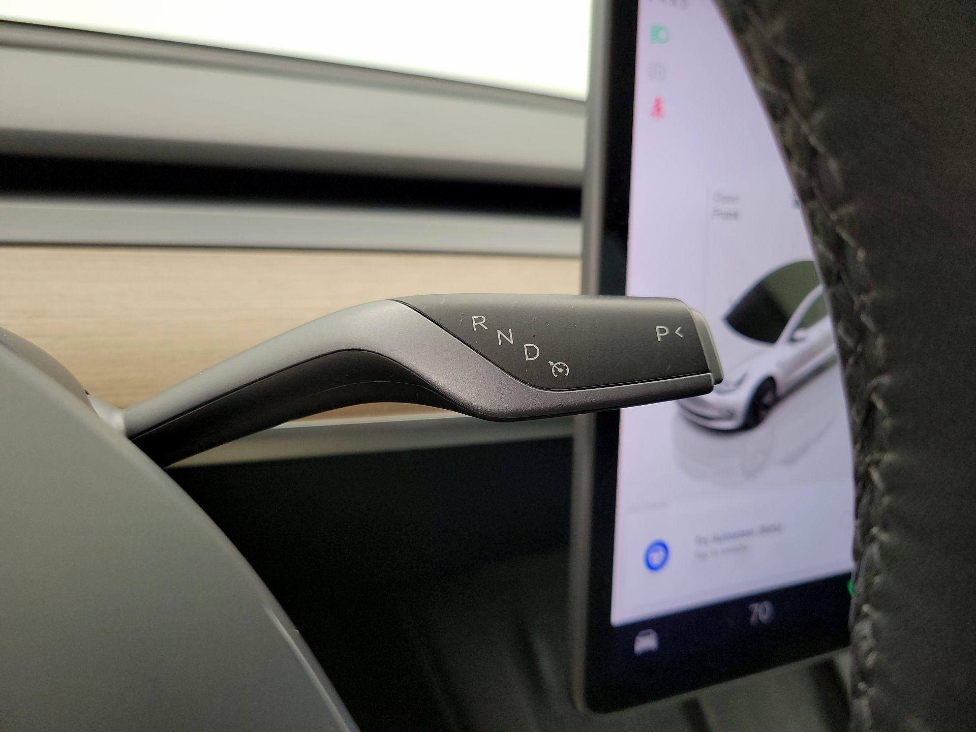 Thumbnail: 2023 Tesla Model 3 - 17