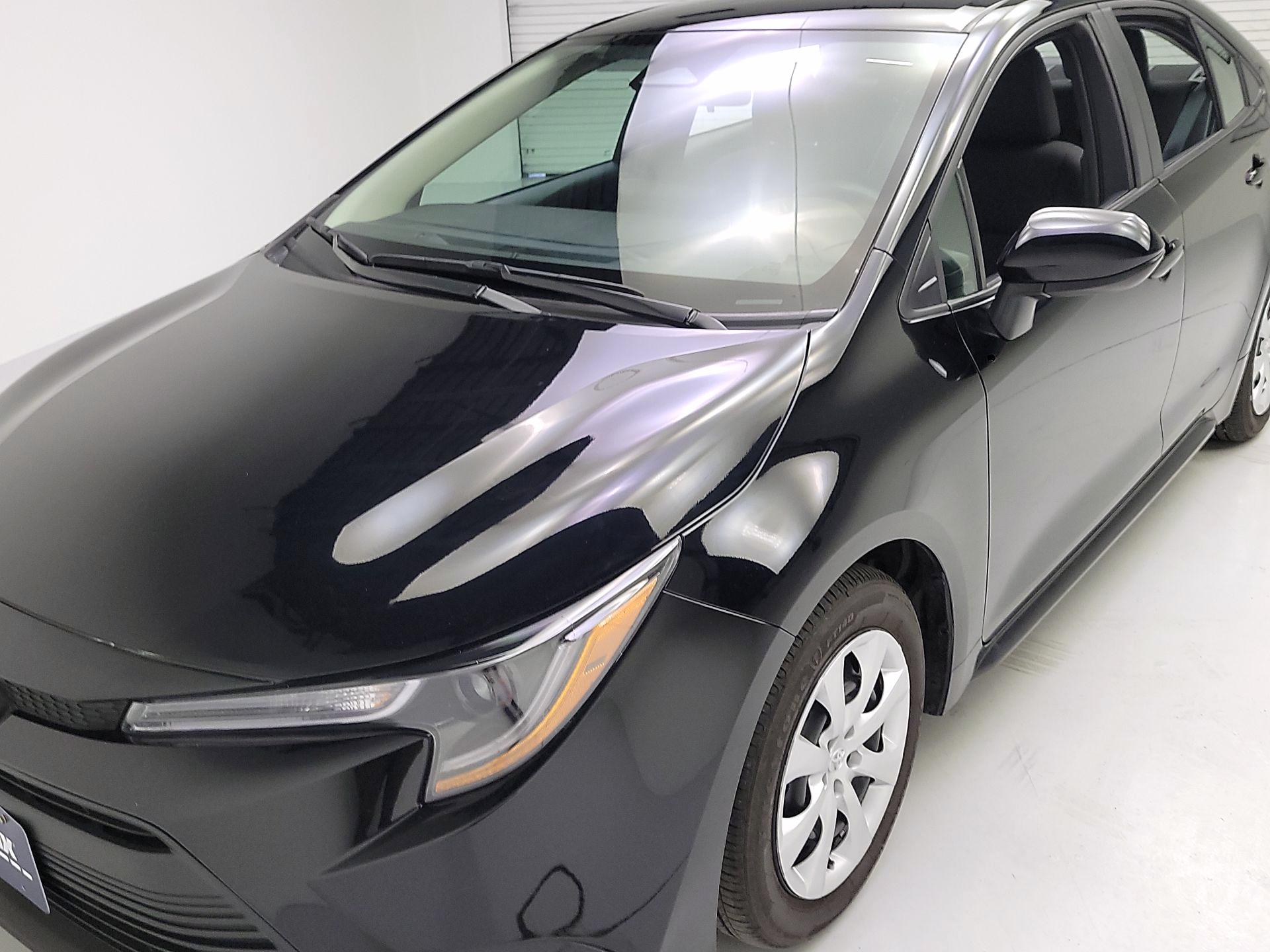 Thumbnail: 2025 Toyota Corolla - 3