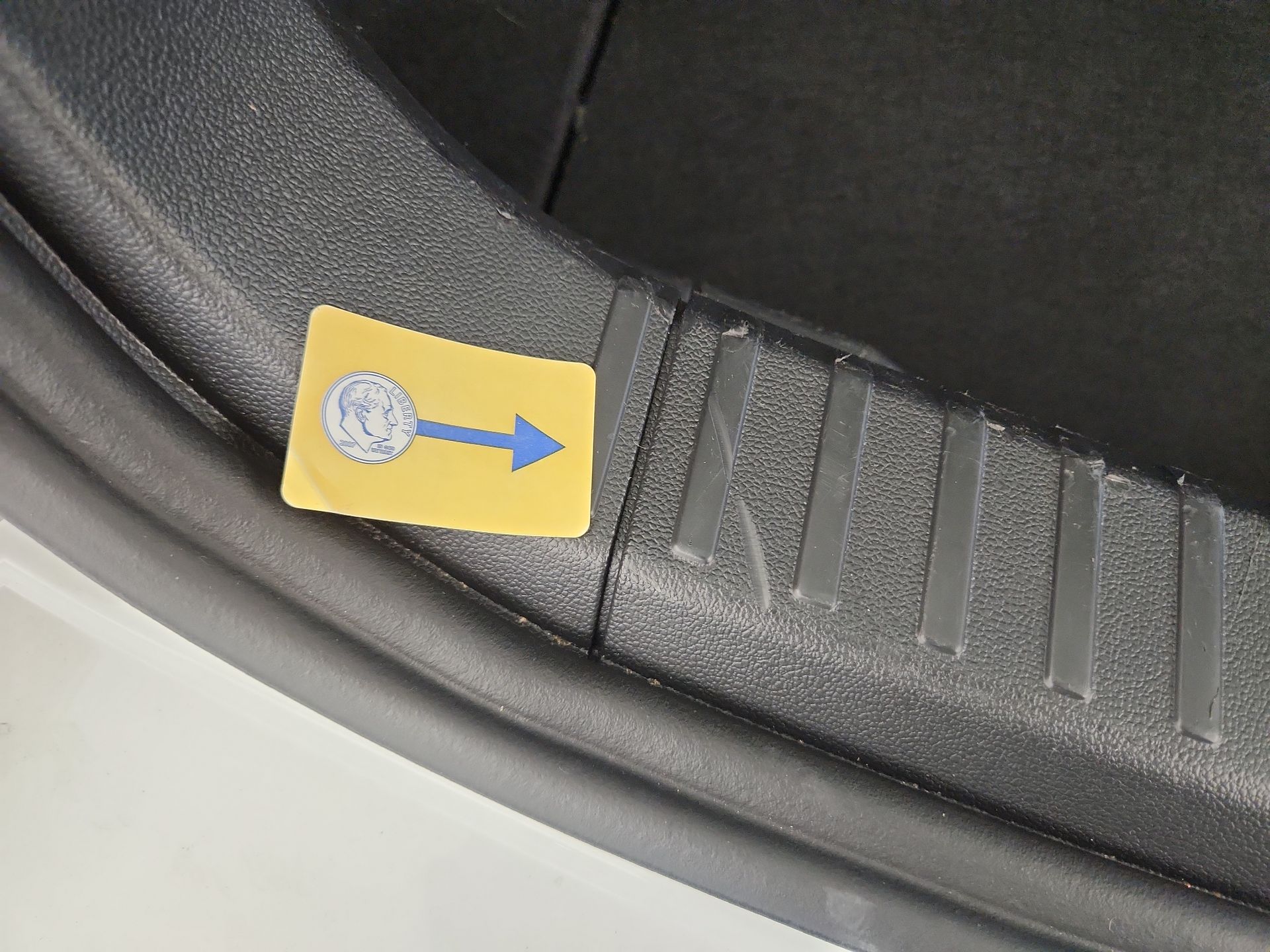 Thumbnail: 2025 Volkswagen Taos - 19