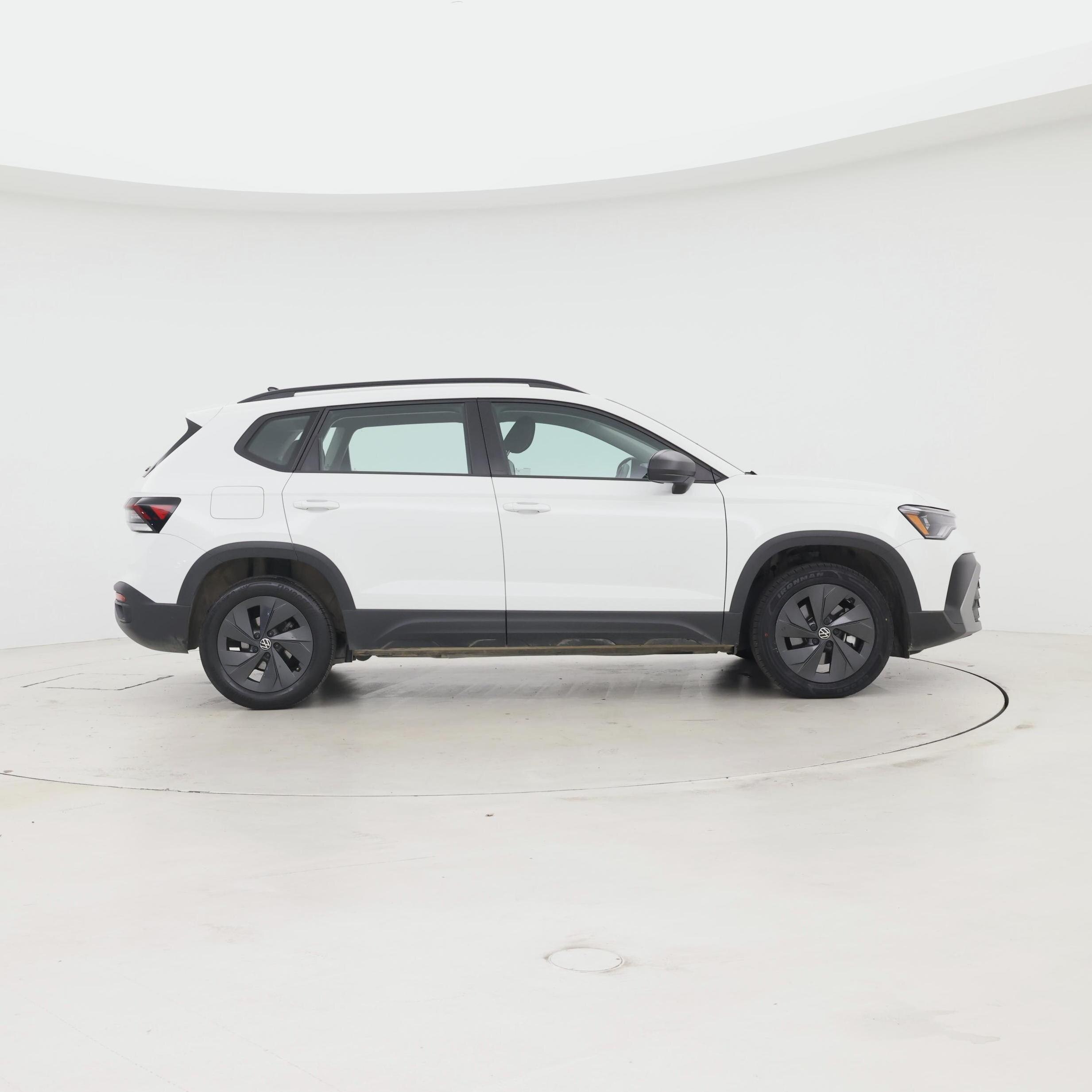 Thumbnail: 2025 Volkswagen Taos - 7