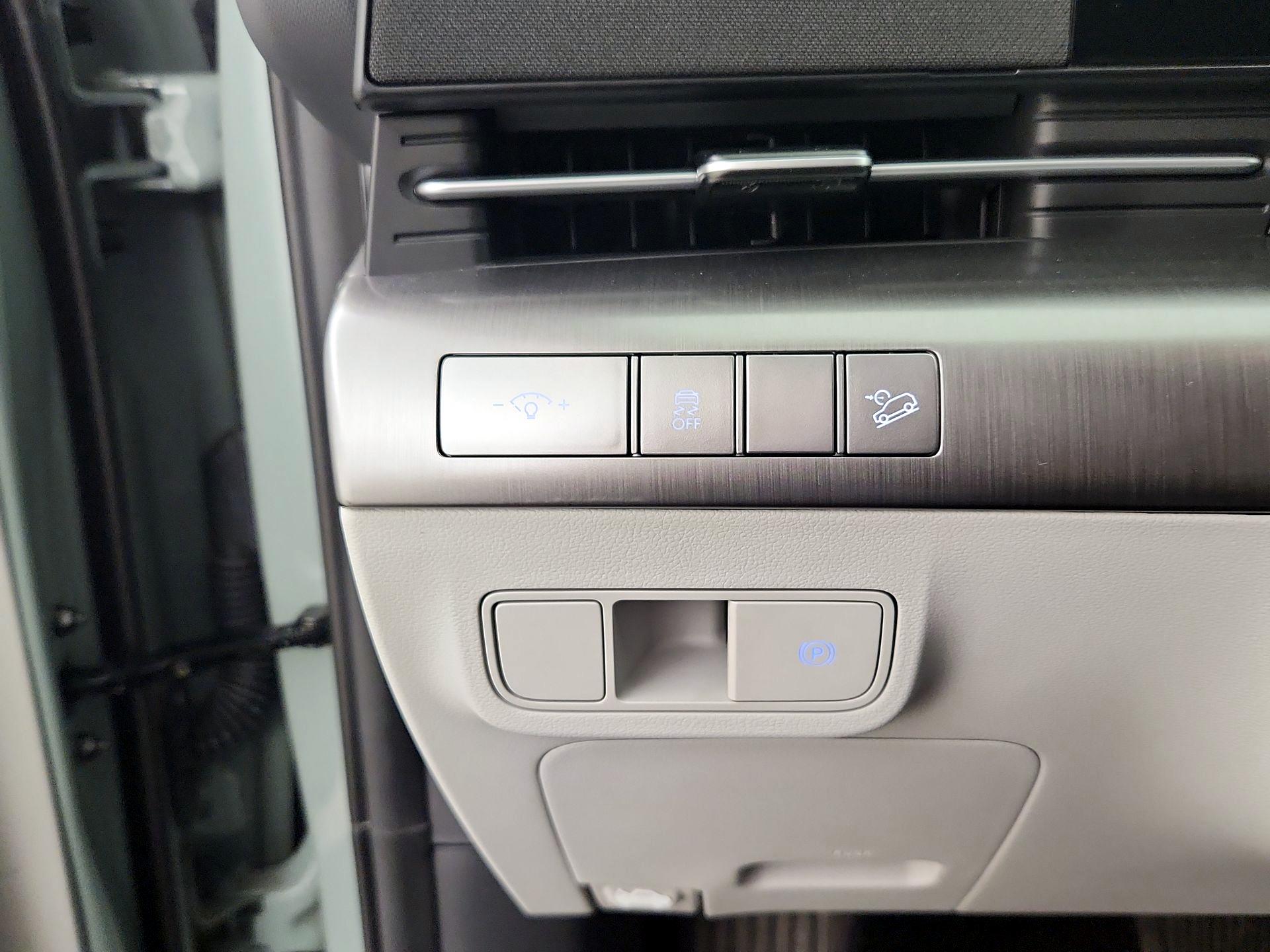 Thumbnail: 2025 Hyundai Kona - 13