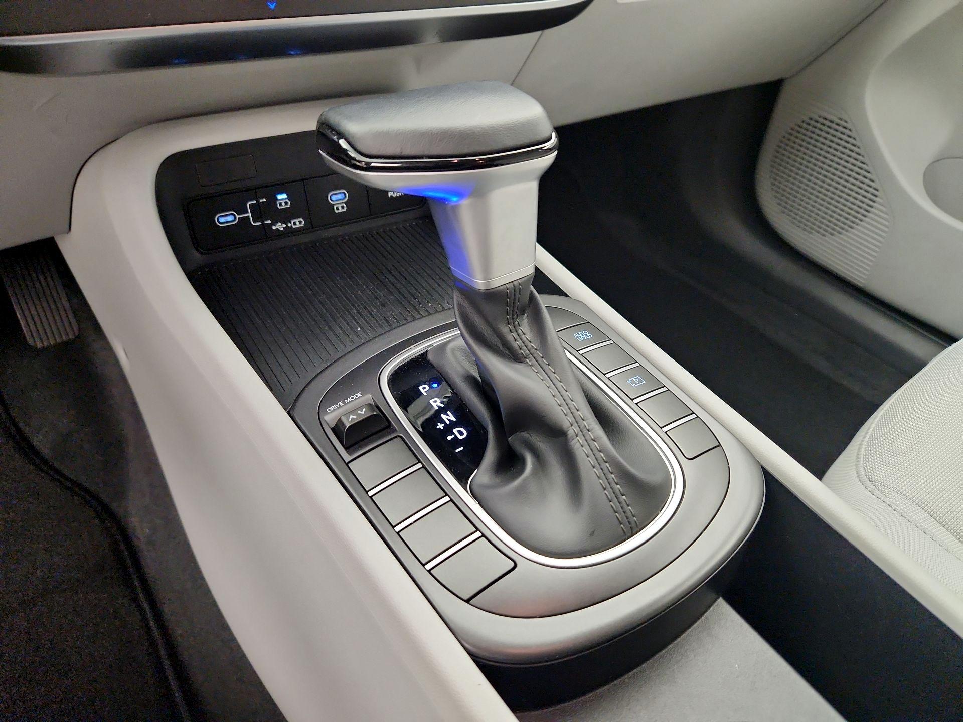 Thumbnail: 2025 Hyundai Kona - 17