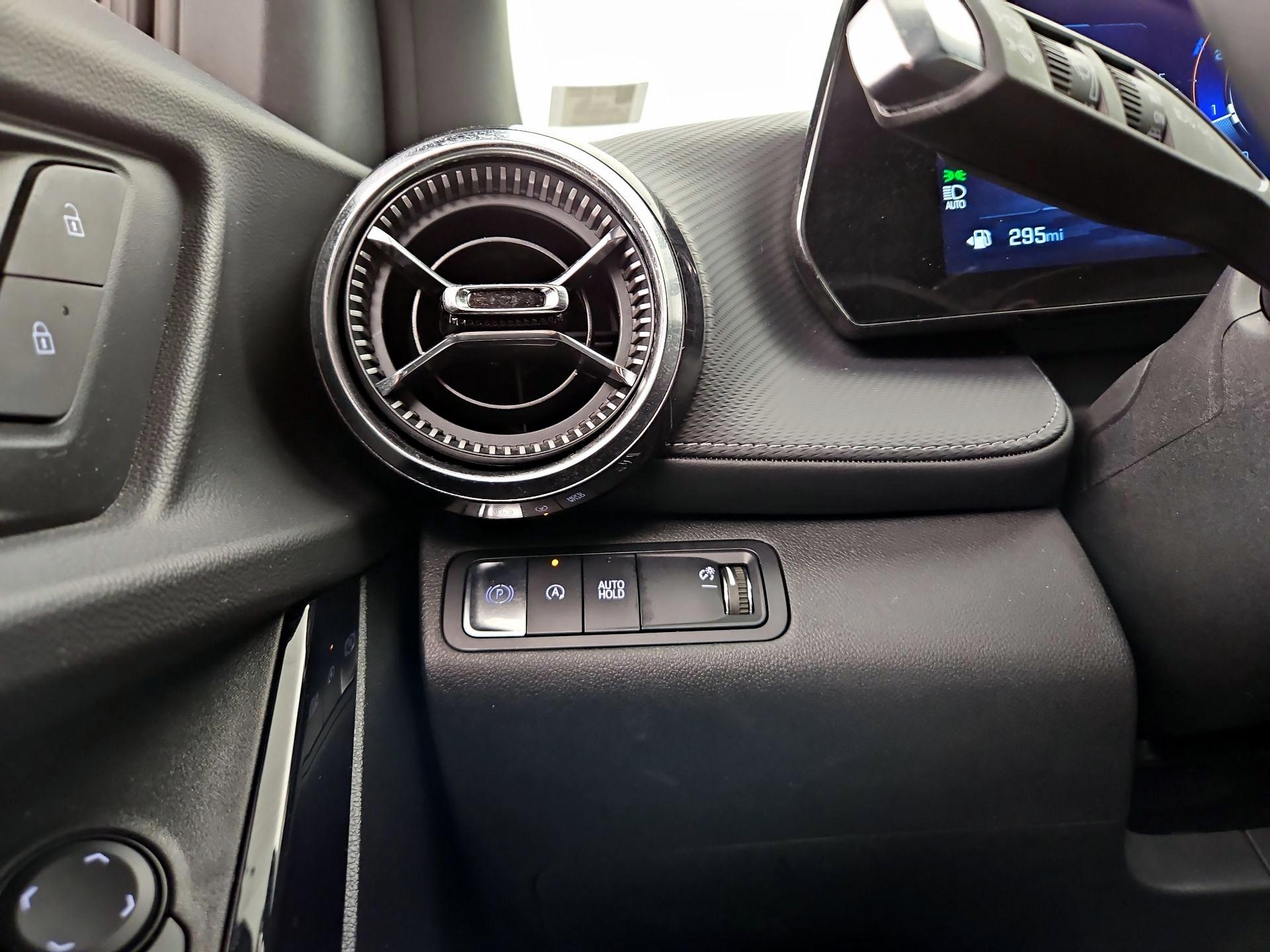 Thumbnail: 2025 Chevrolet Equinox - 13