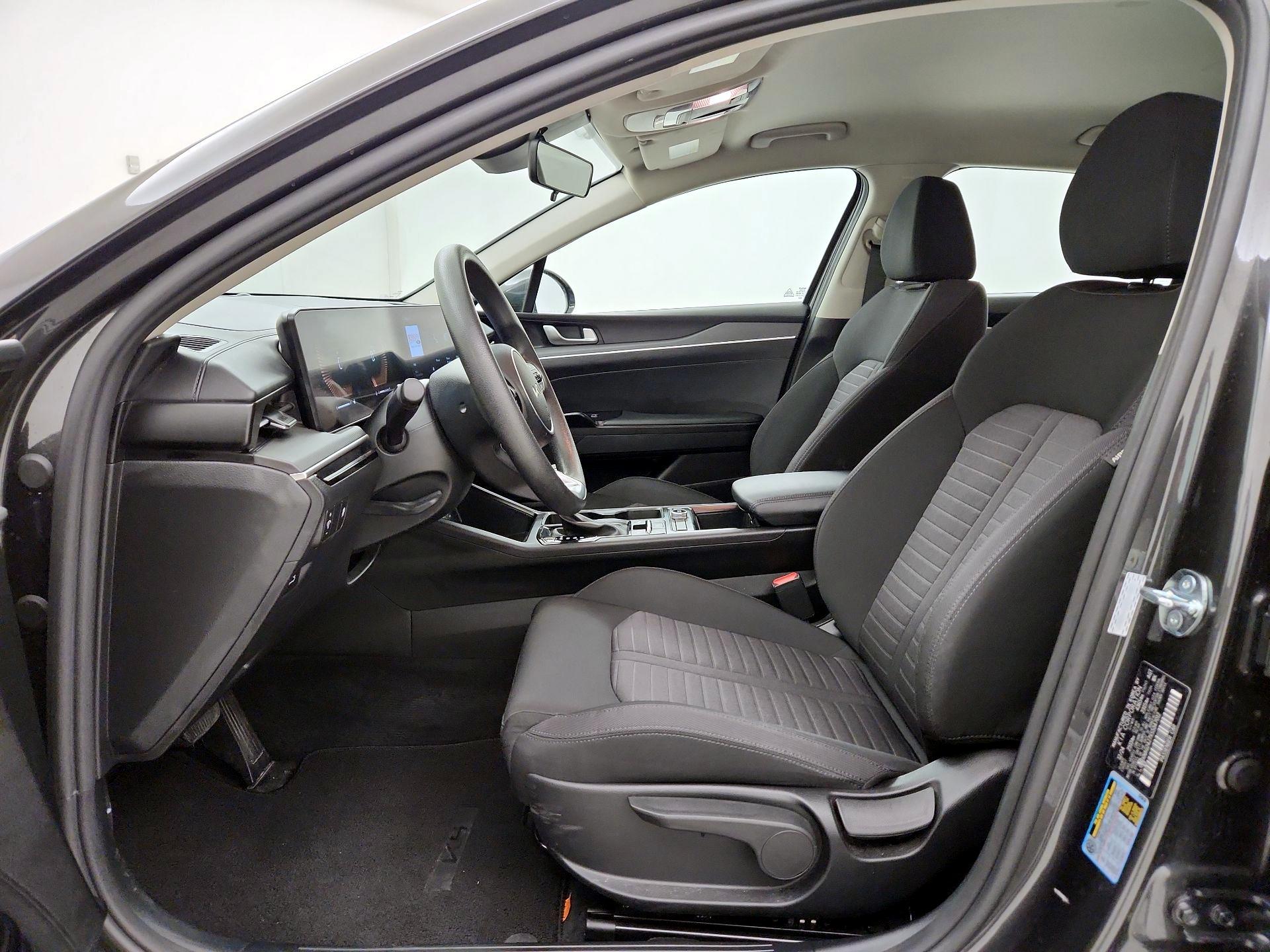 Thumbnail: 2025 Kia K5 - 11