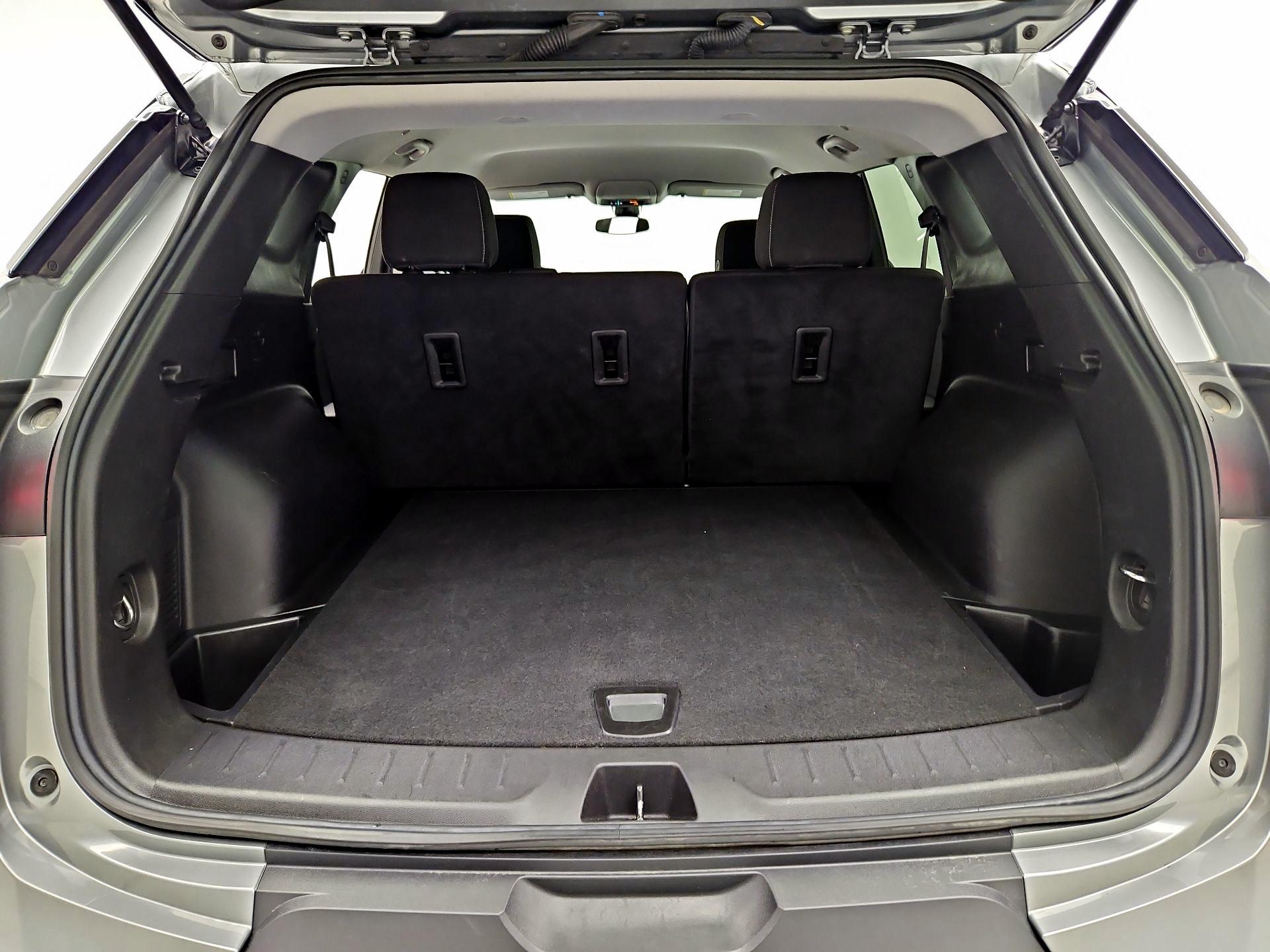 Thumbnail: 2025 Chevrolet Blazer - 20