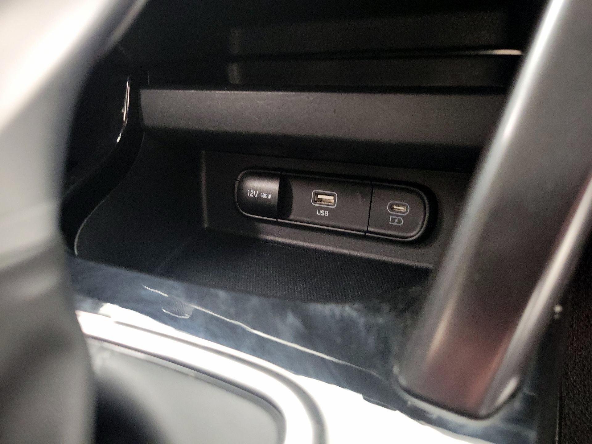 Thumbnail: 2025 Kia Seltos - 19