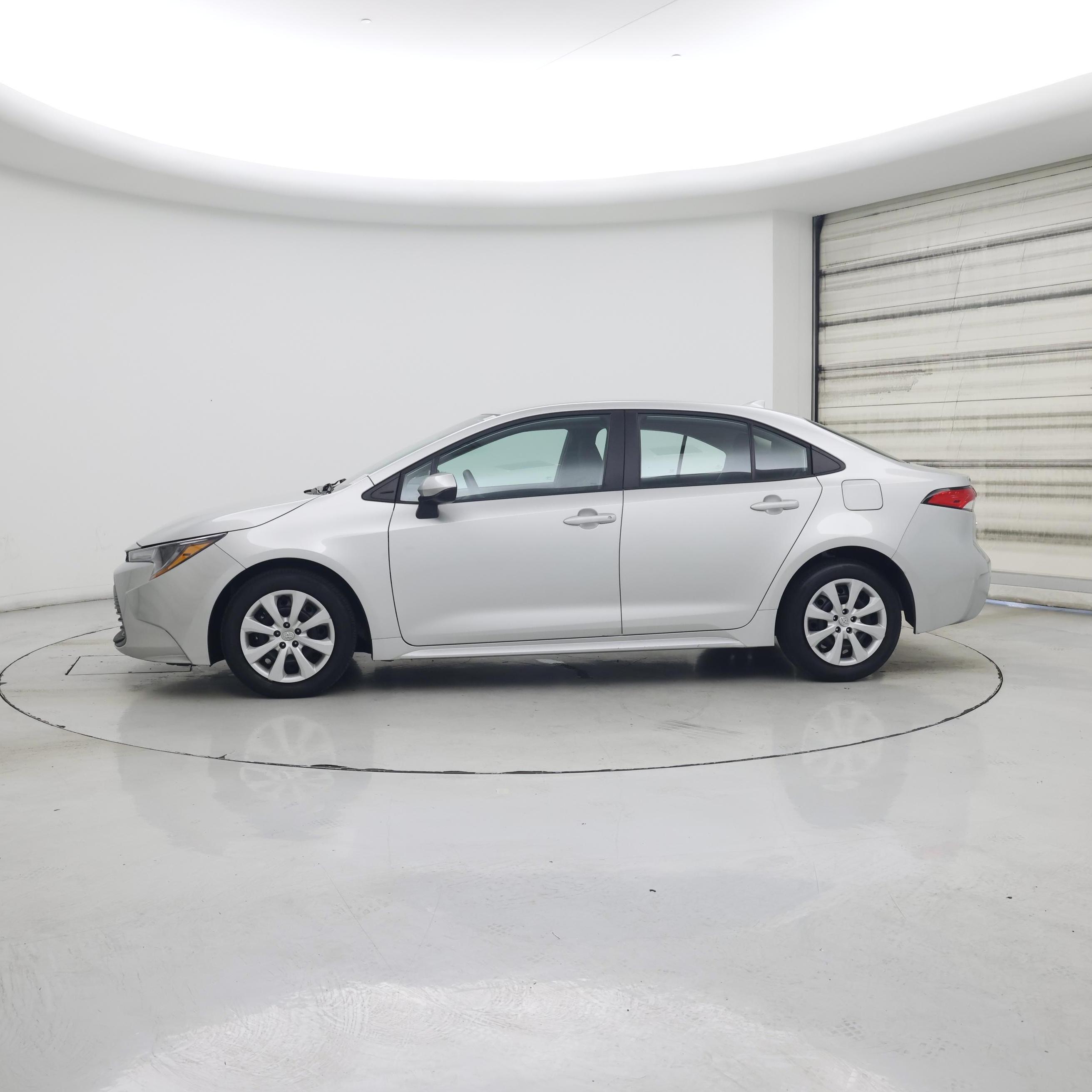 Thumbnail: 2025 Toyota Corolla - 3