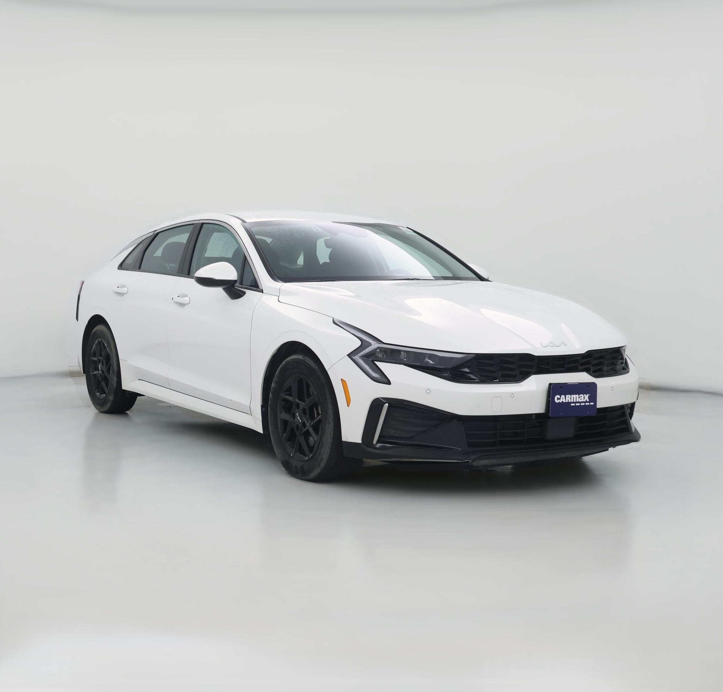 Thumbnail: 2025 Kia K5 - 1