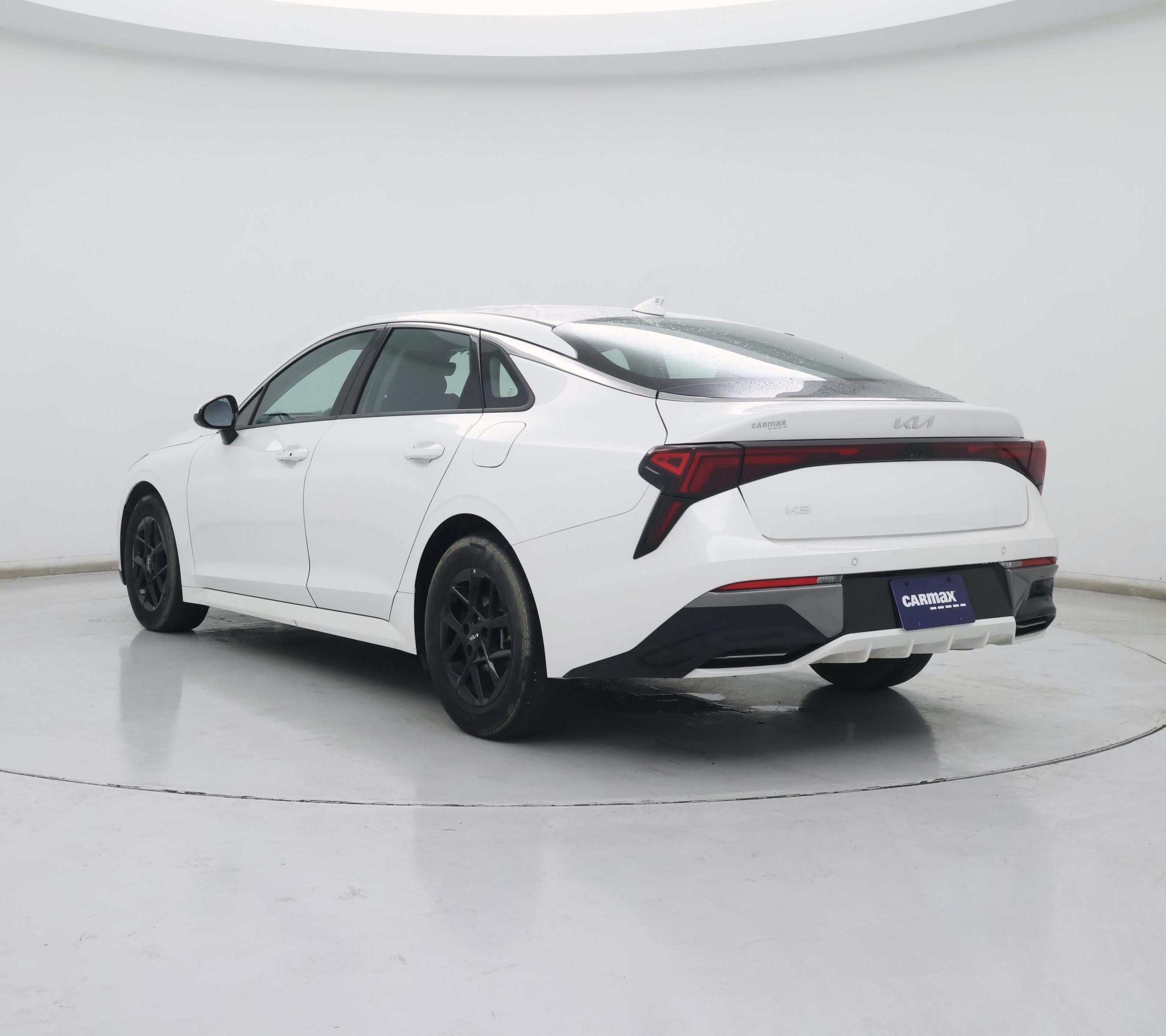 Thumbnail: 2025 Kia K5 - 2