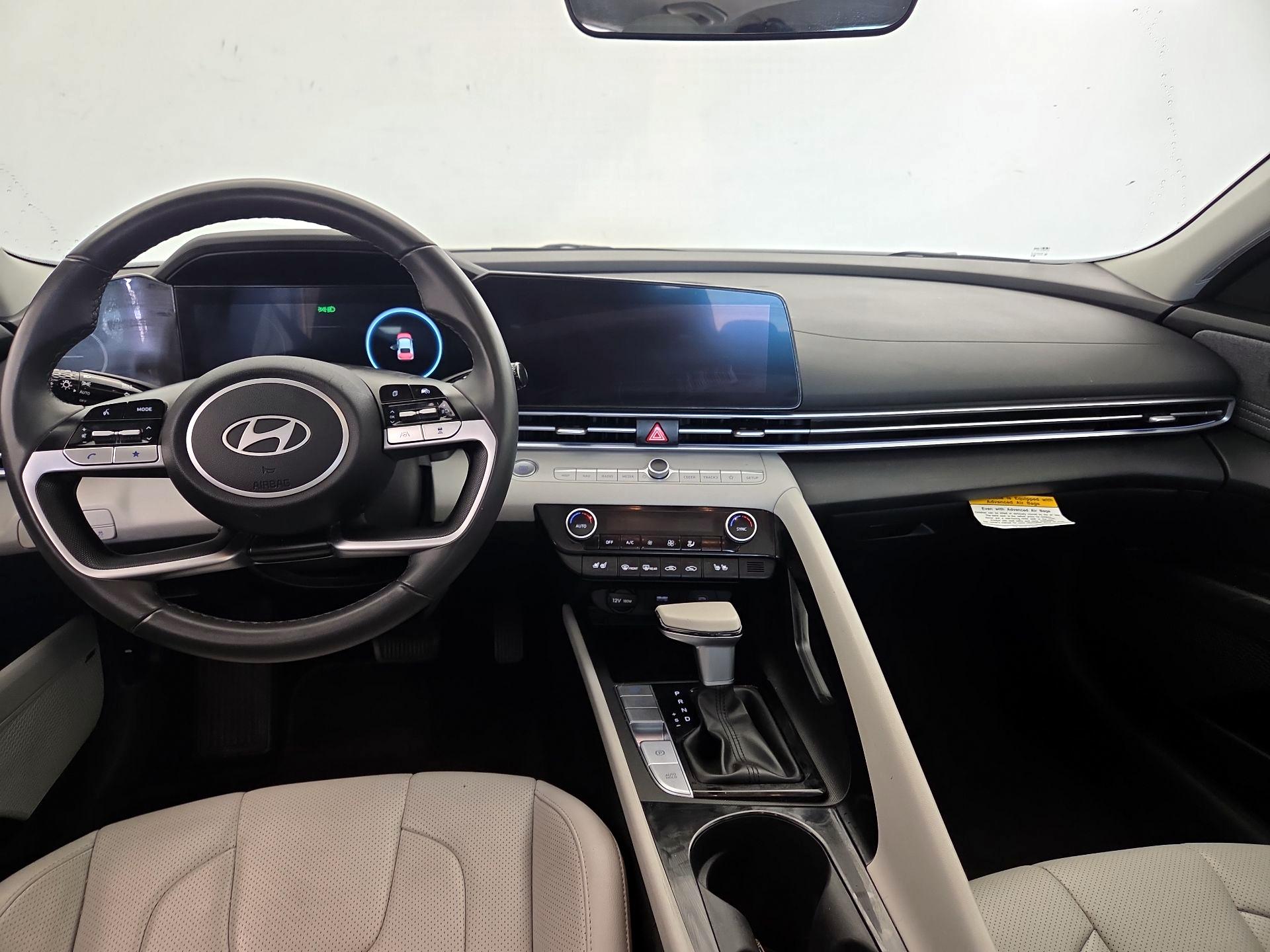 Thumbnail: 2025 Hyundai Elantra - 9