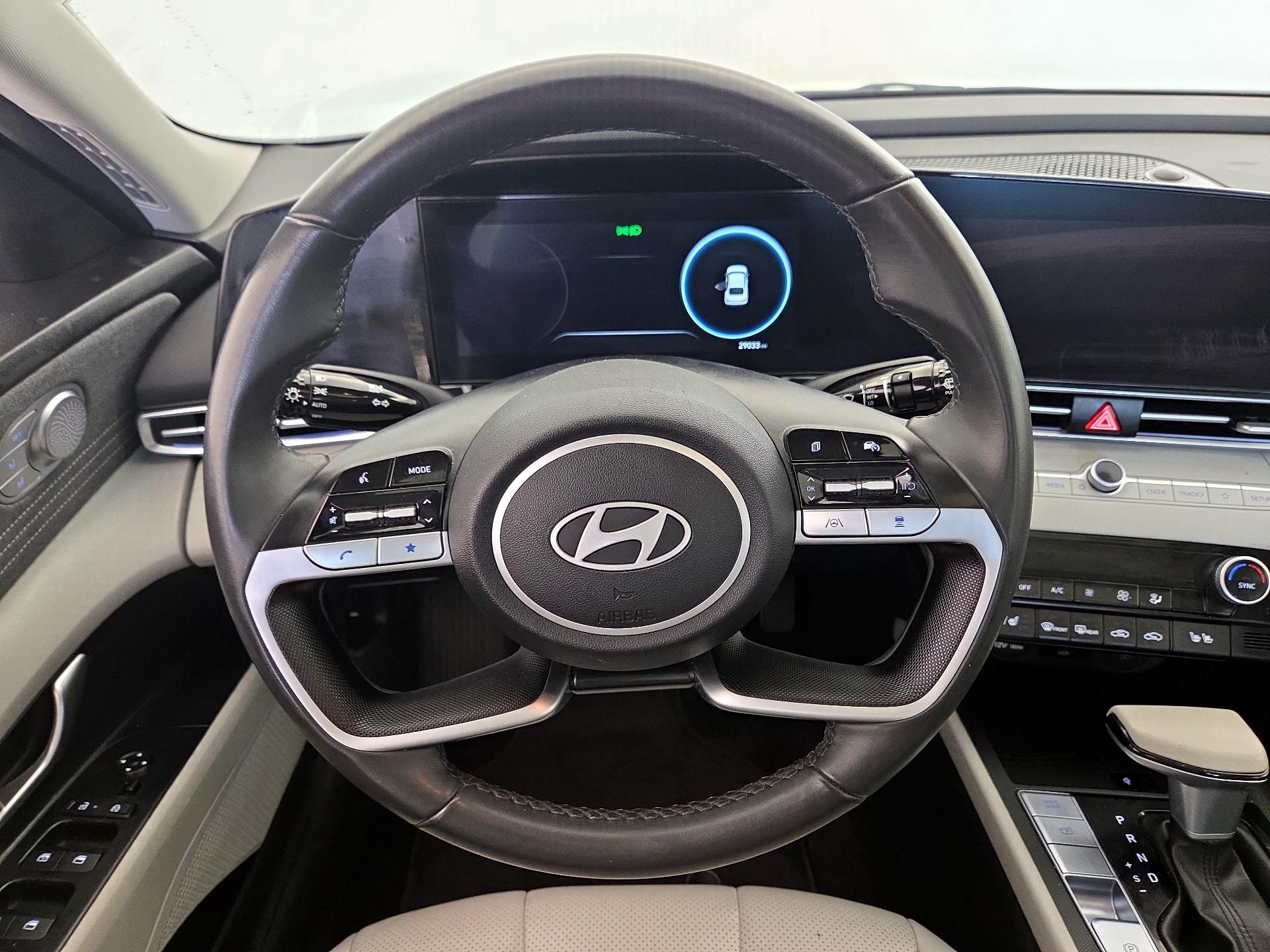 Thumbnail: 2025 Hyundai Elantra - 10