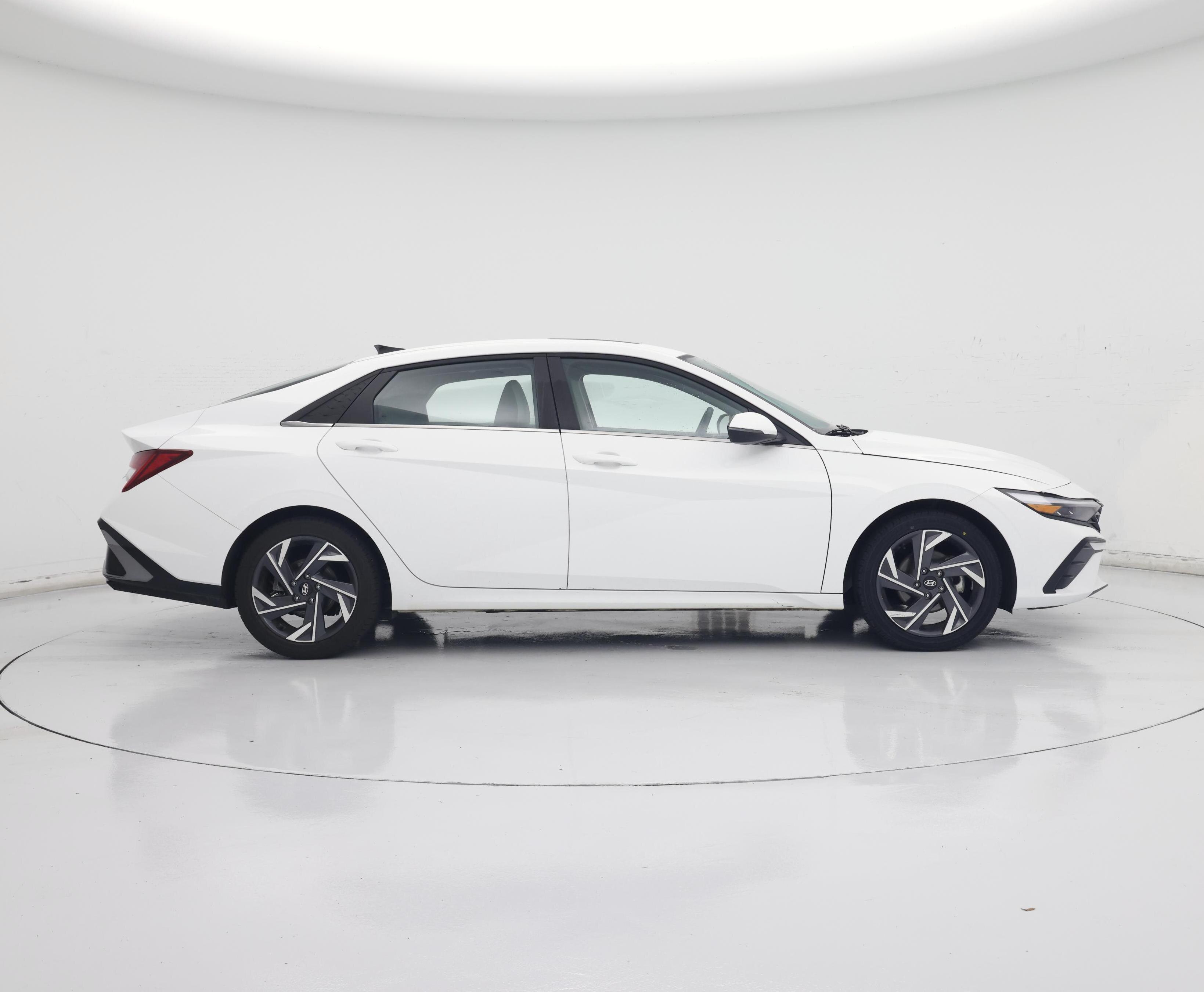 Thumbnail: 2025 Hyundai Elantra - 7