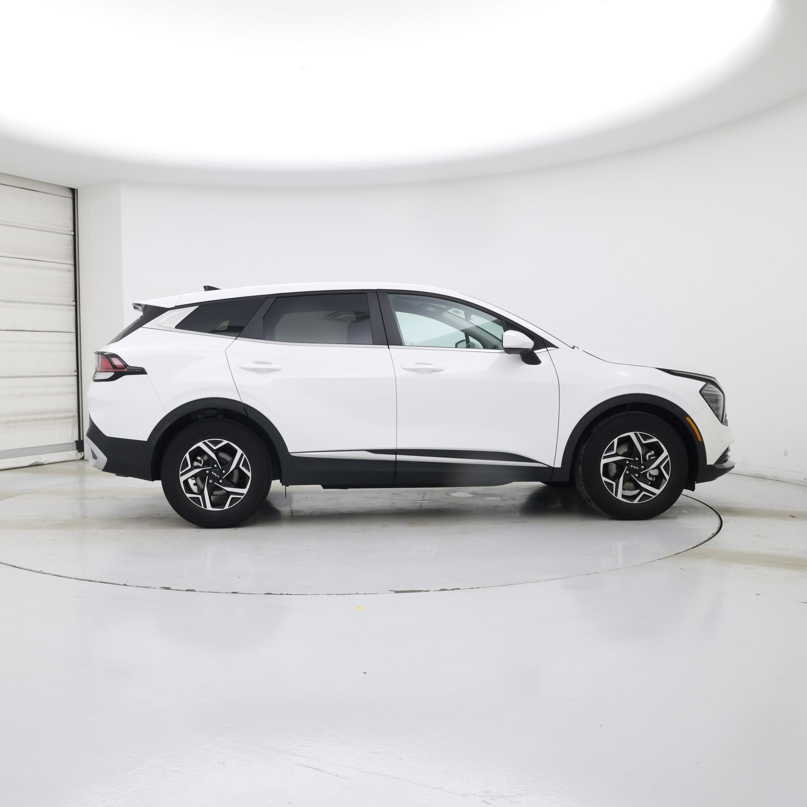 Thumbnail: 2025 Kia Sportage - 7