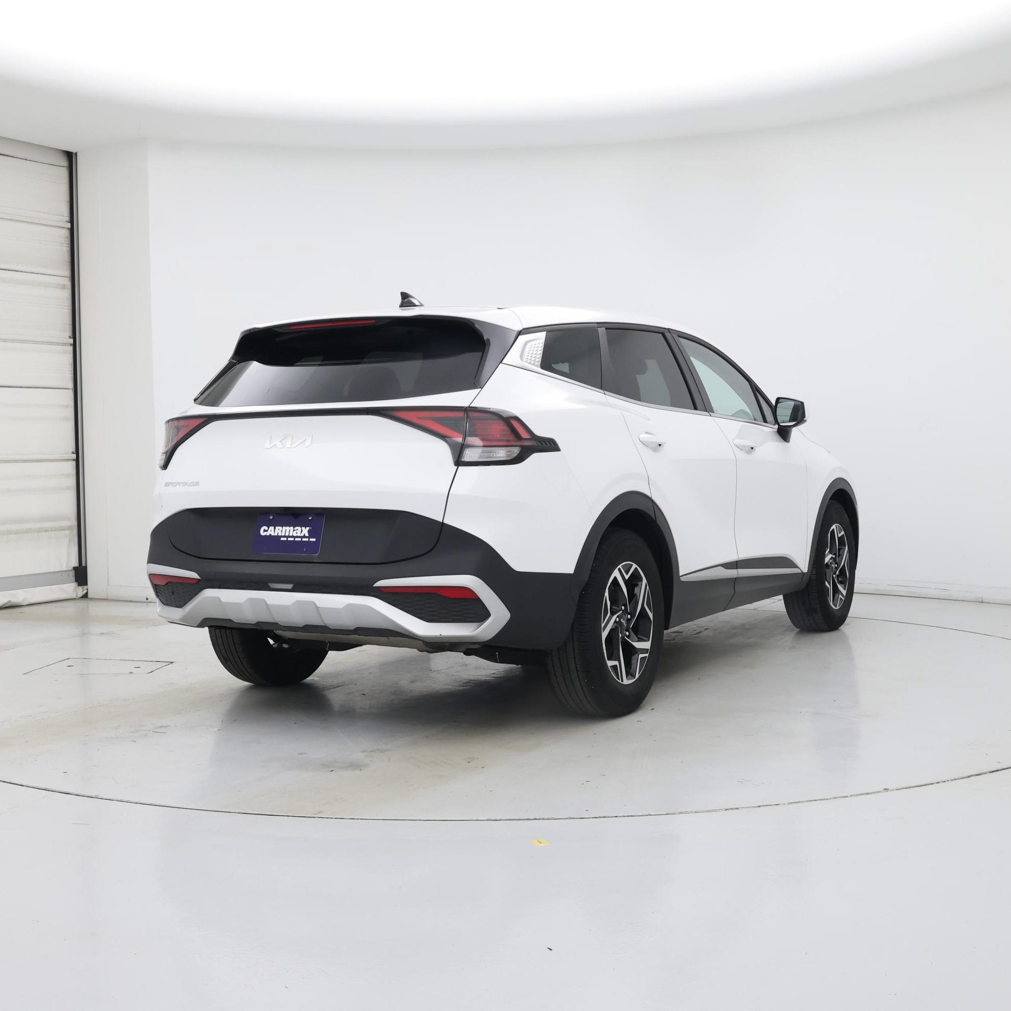 Thumbnail: 2025 Kia Sportage - 8