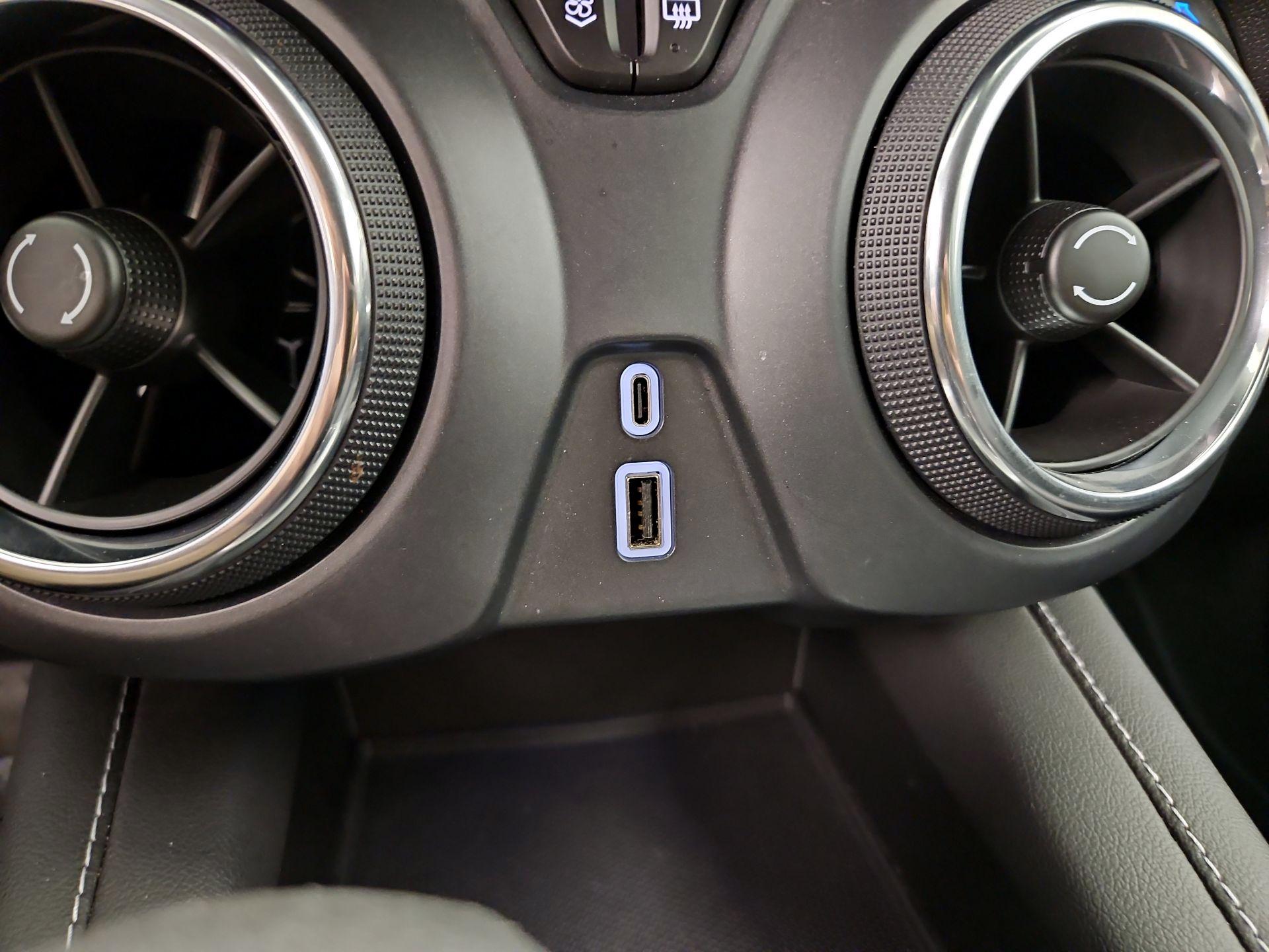 Thumbnail: 2025 Chevrolet Blazer - 18