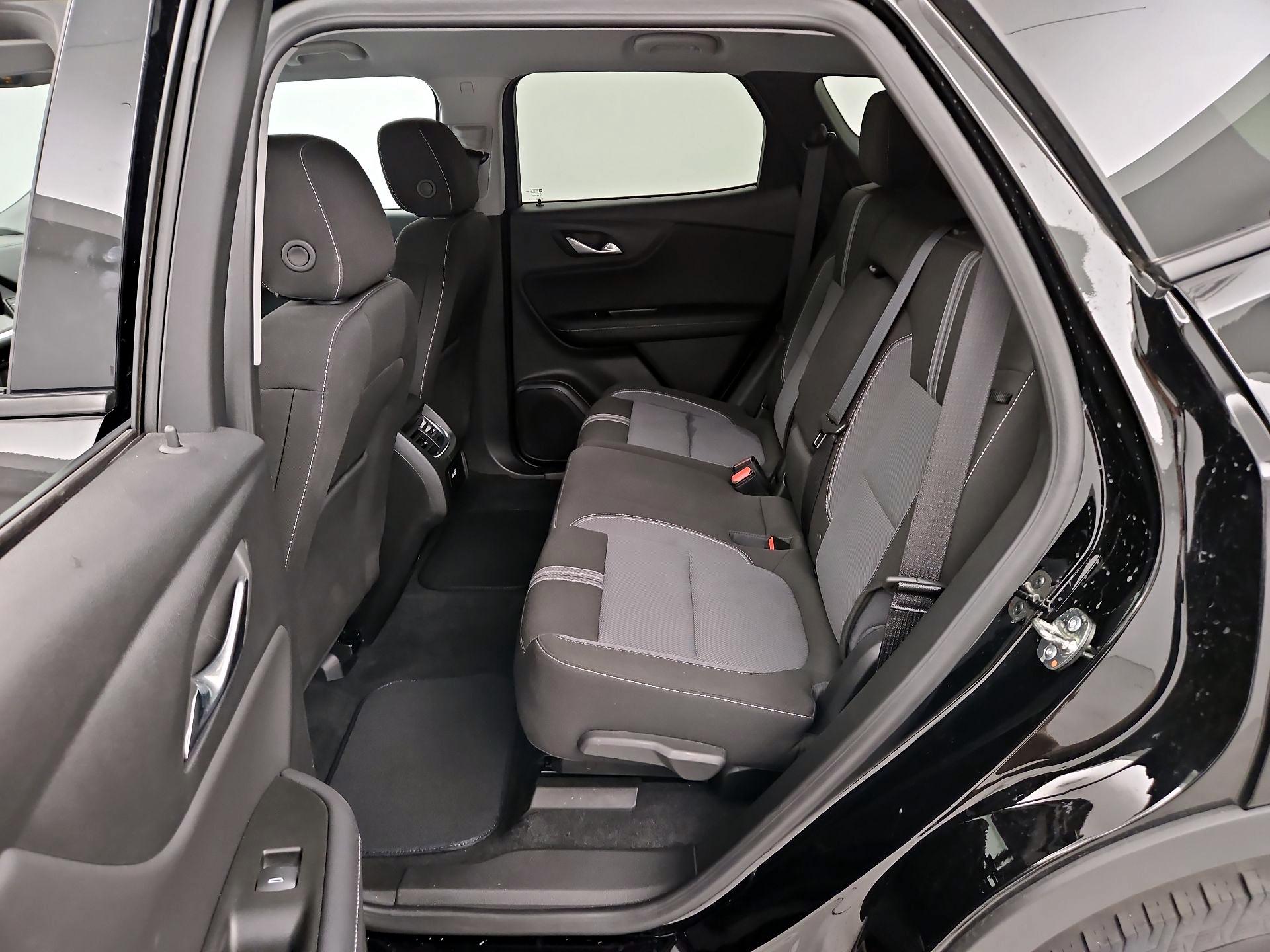 Thumbnail: 2025 Chevrolet Blazer - 19