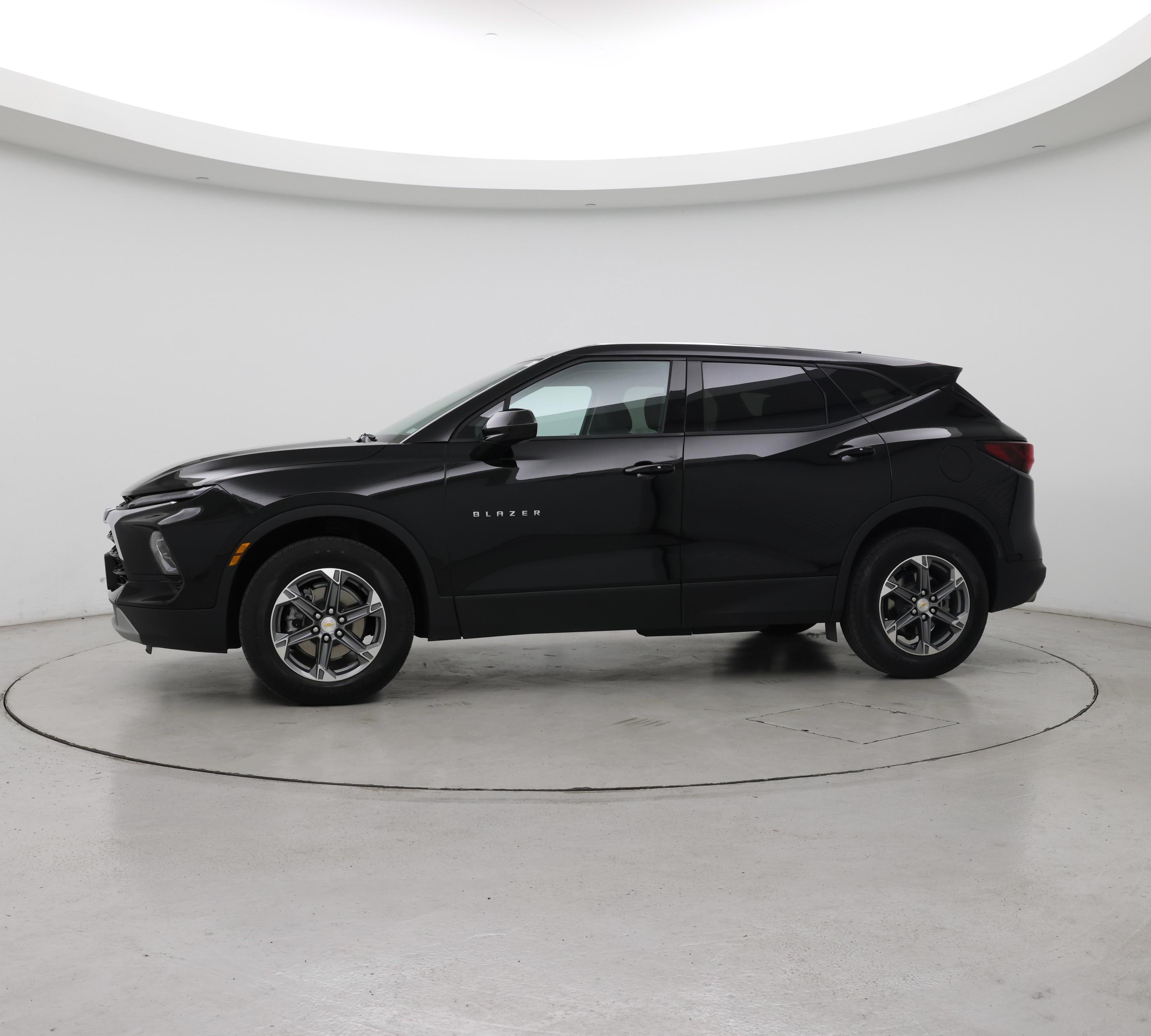 Thumbnail: 2025 Chevrolet Blazer - 3