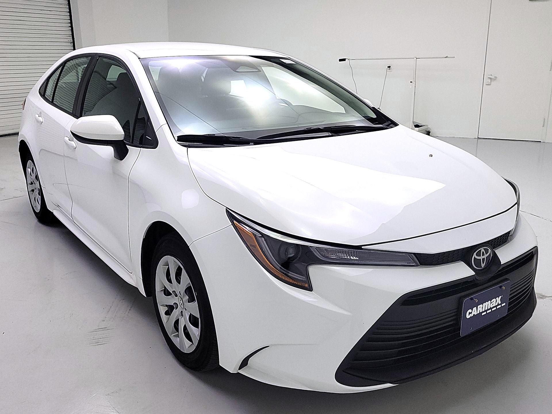 Thumbnail: 2025 Toyota Corolla - 1